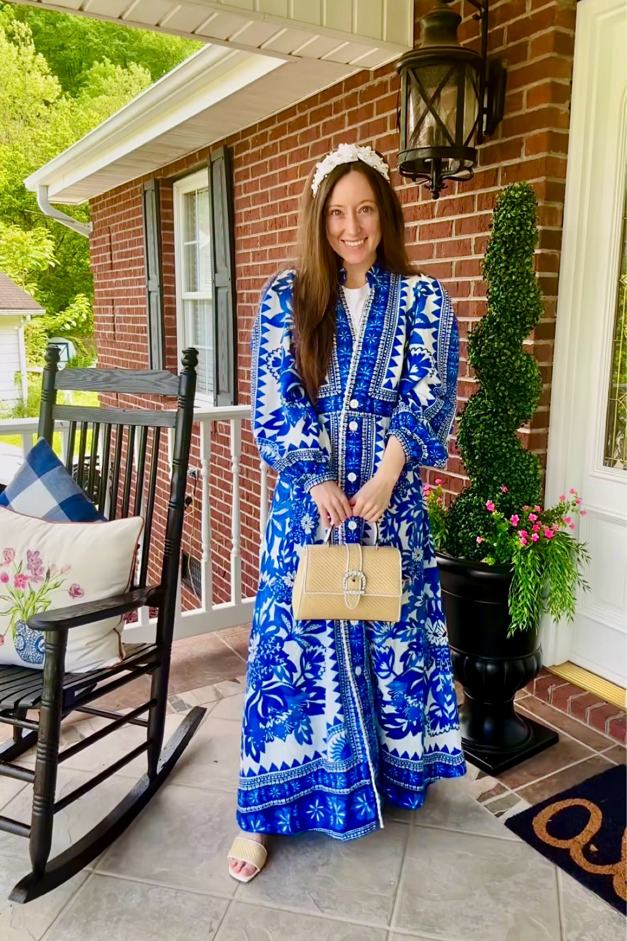 This dress 🥹💙

#LTKSeasonal #LTKStyleTip #LTKGiftGuide