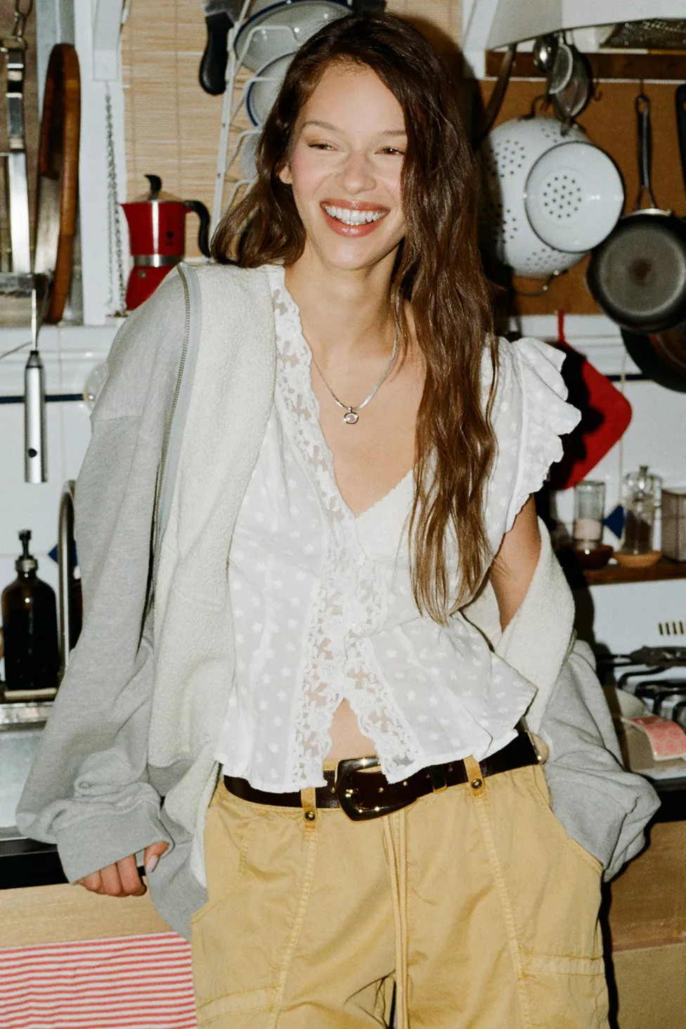 Kimchi Blue Aurelia Lace Trim Flutter Sleeve Blouse | Urban Outfitters (US and RoW)