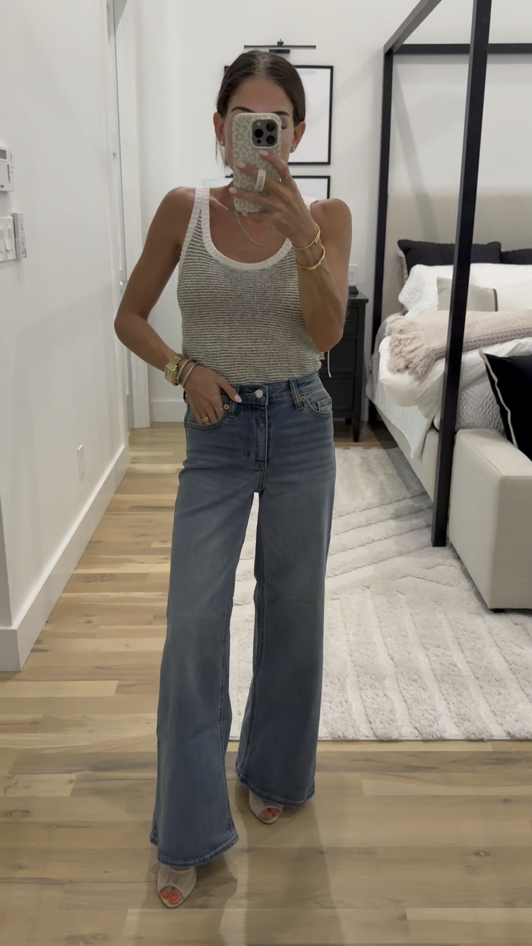 Wide leg stretchy jeans size 00 in new colors on sale

#LTKSaleAlert #LTKPetite #LTKootd

Comment SHOP below to receive a DM with the link to this post on my LTK ⬇ https://liketk.it/6m9tn

#LTKPetite #LTKSaleAlert