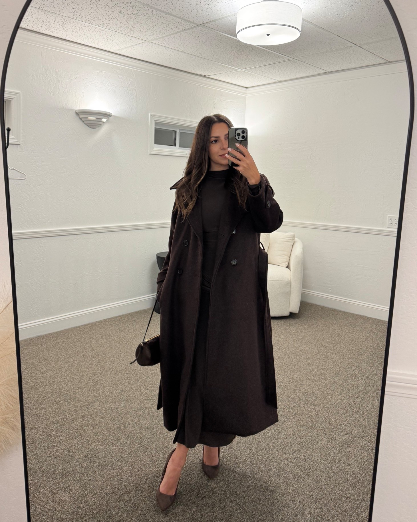 Perfect brown coat, on sale and comes in petite sizes!

Abercrombie brown coat- small petite
Aritzia brown dress- small
Brown suede heels
Miu Miu brown pouch bag

Petite, date night outfit, trench coat, winter coat 

#LTKootd #LTKSaleAlert #LTKPetite