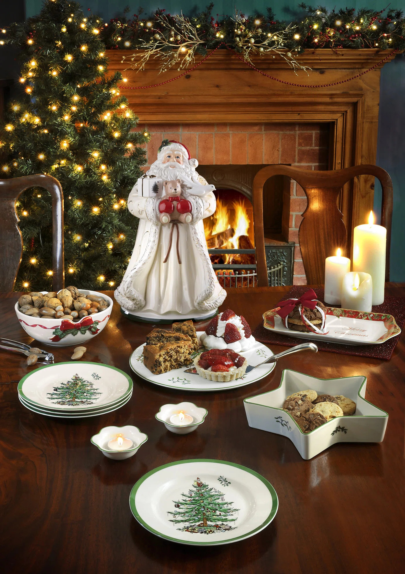 Spode Christmas Tree 12-Piece Dinnerware Set with Plates & Mugs, Service for 4 | Wayfair North America