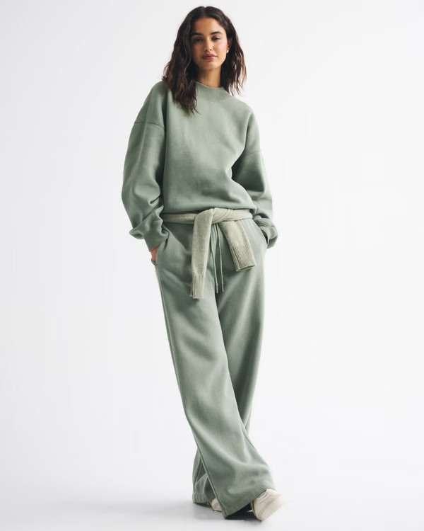 Sunday Mockneck Crew | Abercrombie & Fitch (US)