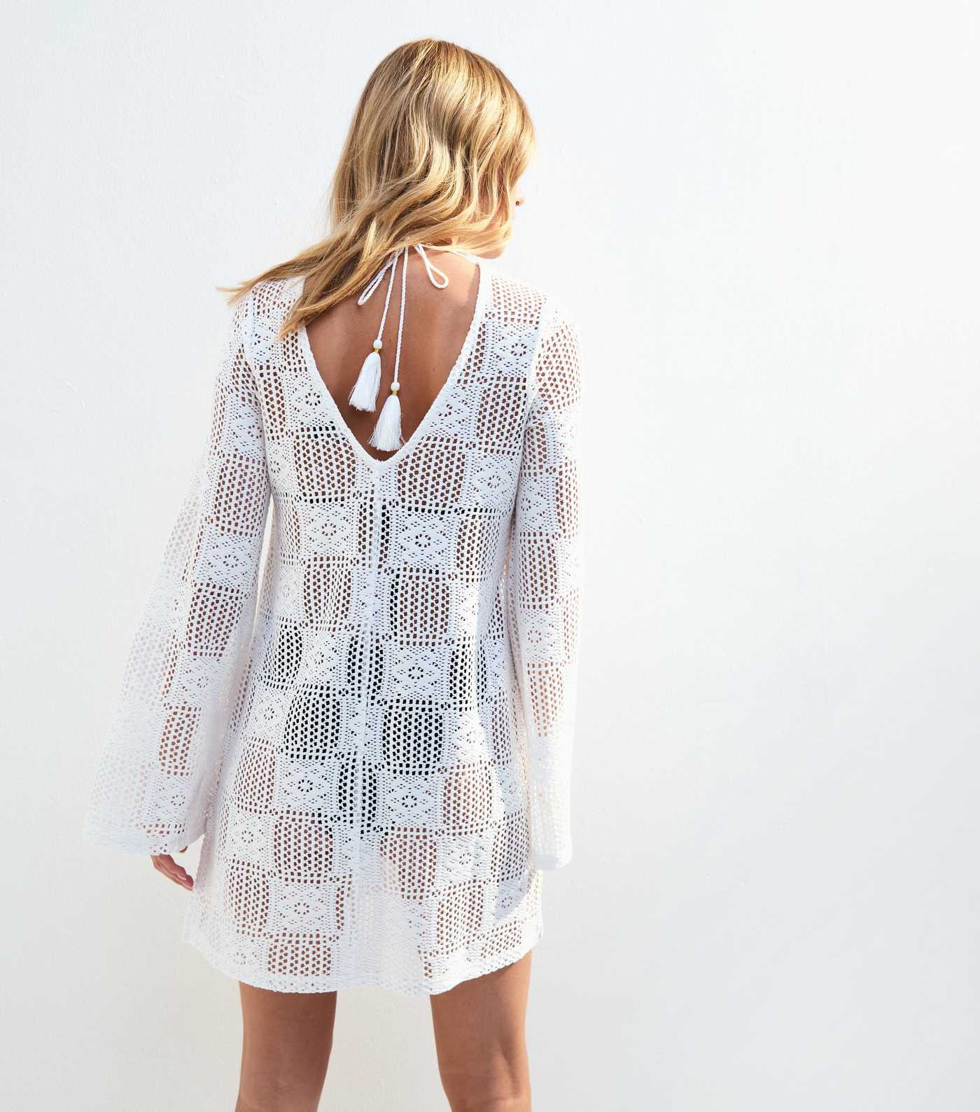 White V-Neck Lace Kaftan | New Look | New Look (UK)