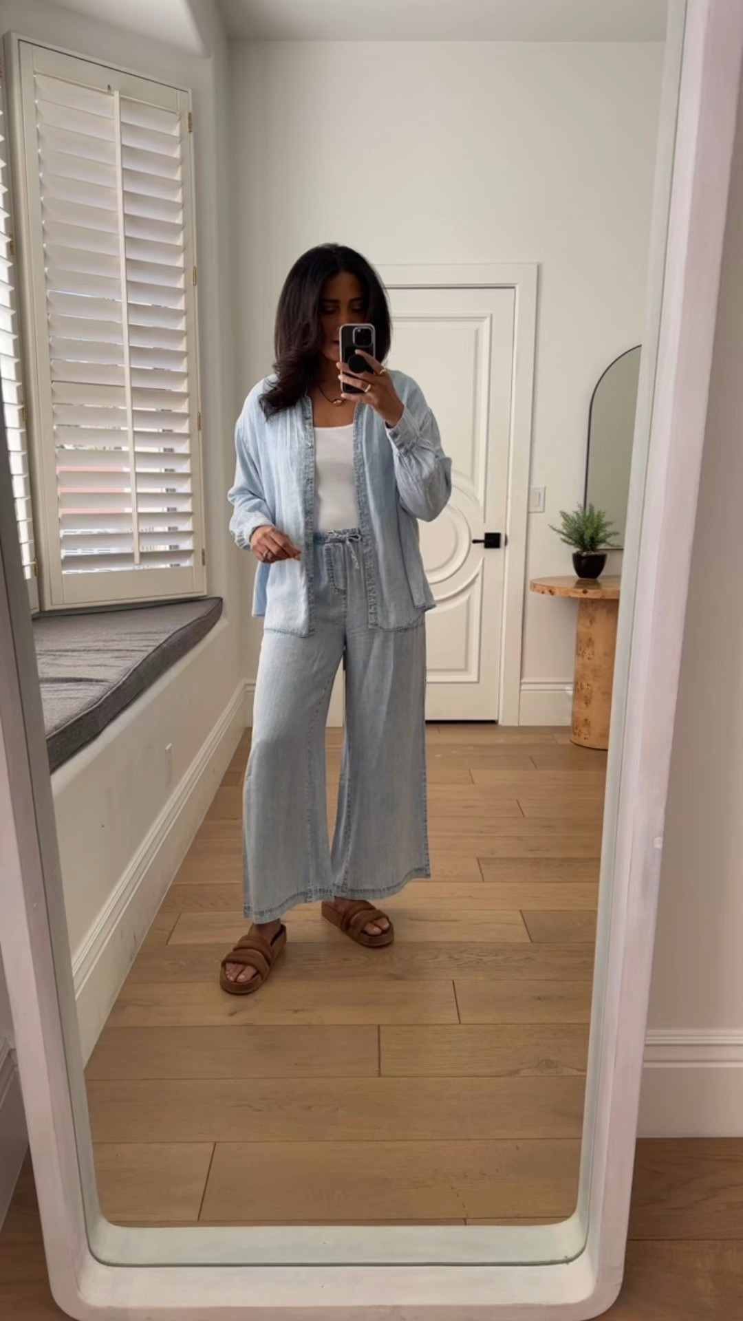 I’ll be living in these comfy pieces all spring and summer long!!! So good together or worn as separates!! All fit true to size.



#LTKOver40 #LTKWatchNow #LTKStyleTip