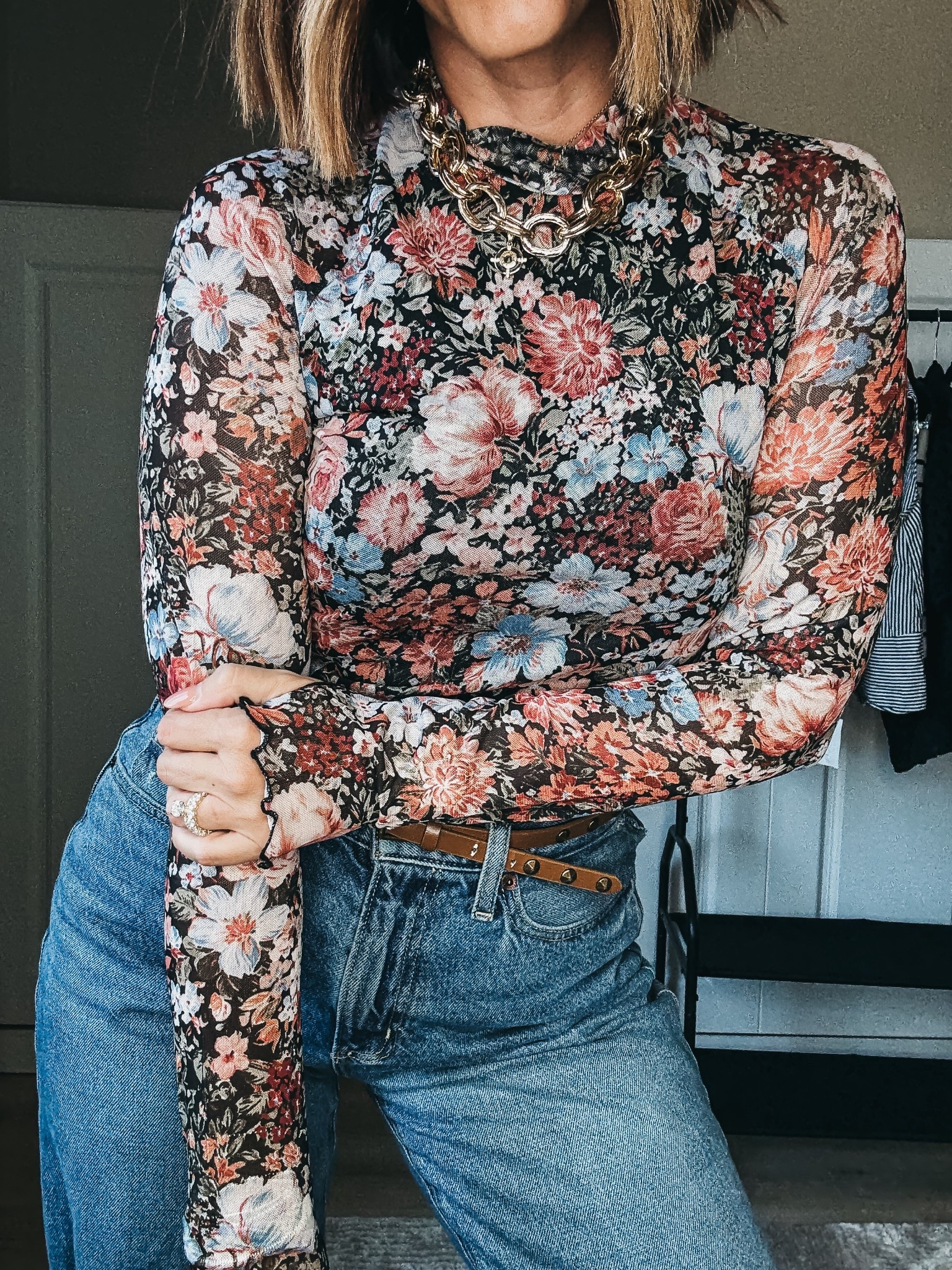 The viral mesh floral top from Amazon is so good! 👏🏻

I’m wearing a size small!

the best part is it comes with the built-in liner so you don’t have to wear a tank underneath!

- mesh mules - size 8
- target jeans - size 4 (no longer available so I linked similar!)

false style, fall clothes, viral, Amazon, Amazon, Amazon fashion, fall outfit, Info, fall outfit idea, wide leg jeans, date night outfit, girls night outfit 

#LTKFindsUnder50 #LTKHoliday #LTKOver40
