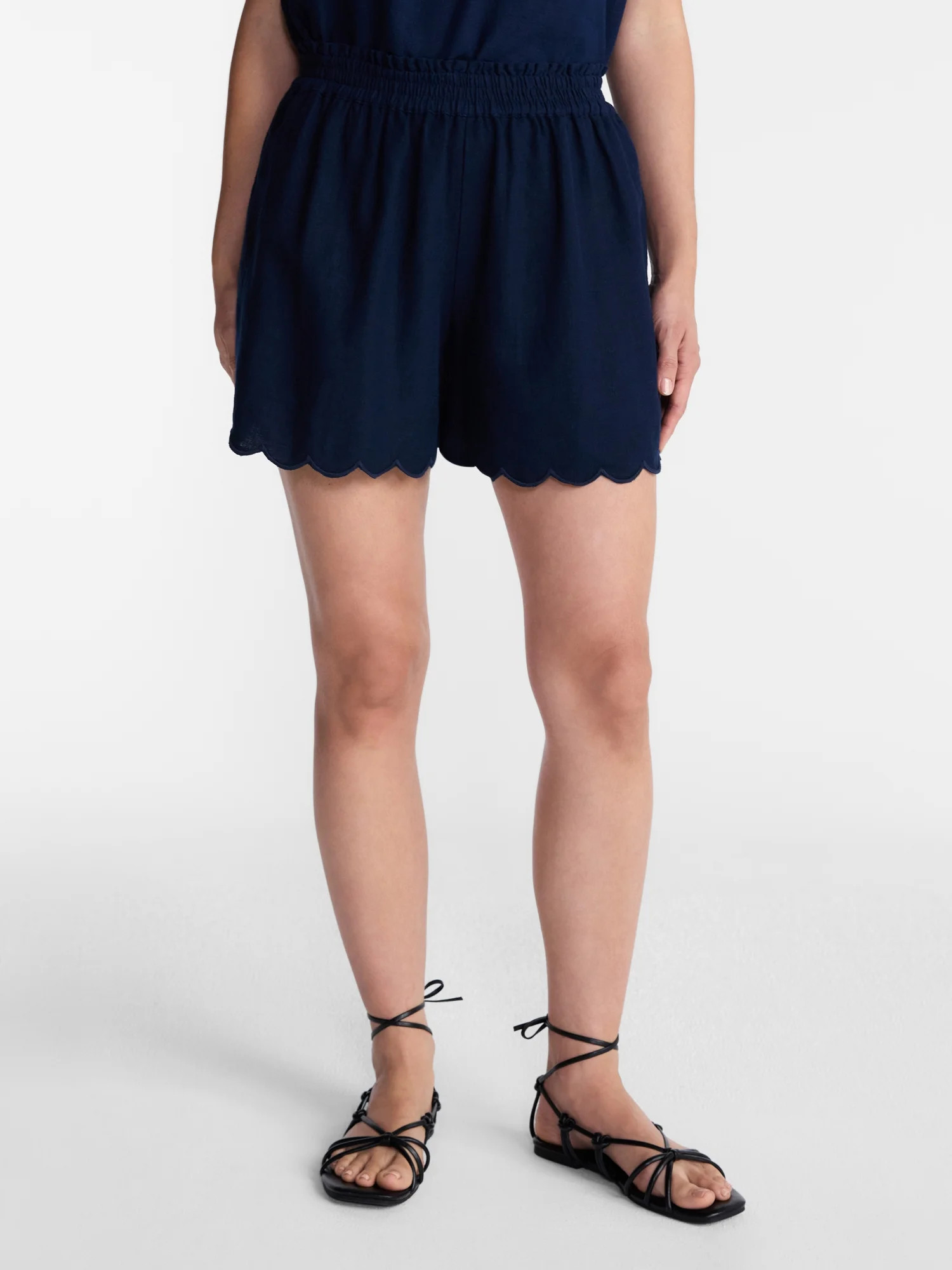 Time and Tru Women's Linen Blend Shorts with Scalloped Hem, Sizes XS-XXXL | Walmart (US)