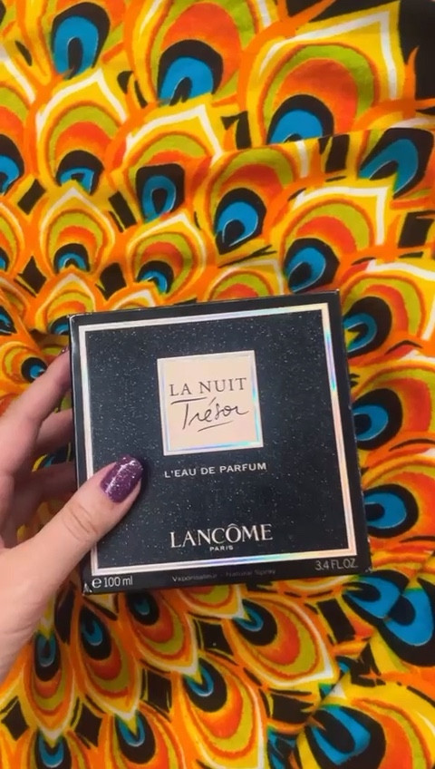 Eu adoro colecionar perfumes, pois além de transmitir elegância e sofisticação faz com que você se torne única e especial.#LTKGiftGuide #ltkbrasil #LTKConBR2023

#LTKFind #LTKbeauty