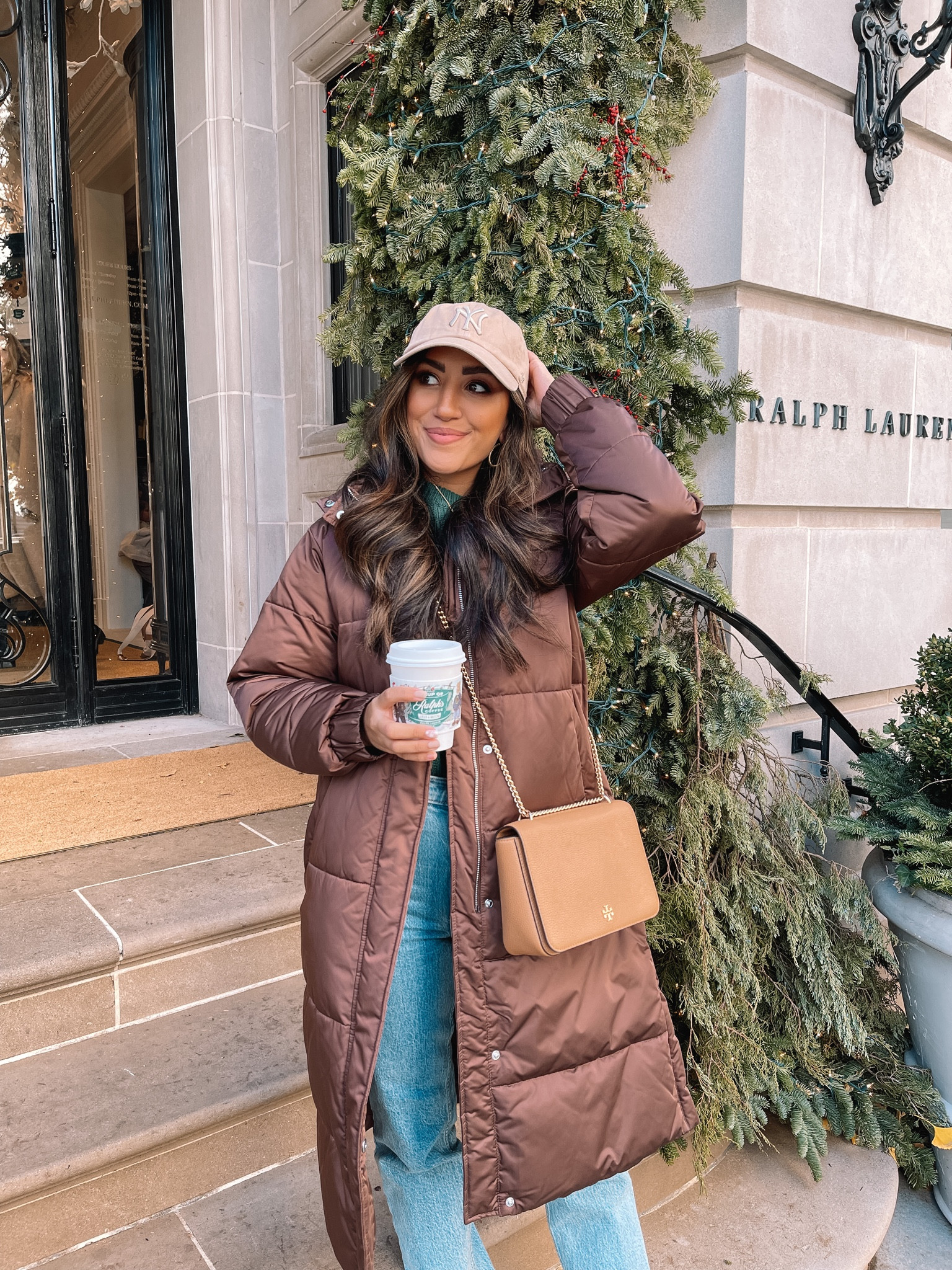 


New York City outfit, casual winter, puffer coat, green sweater, holiday sweater

#LTKstyletip #LTKSeasonal