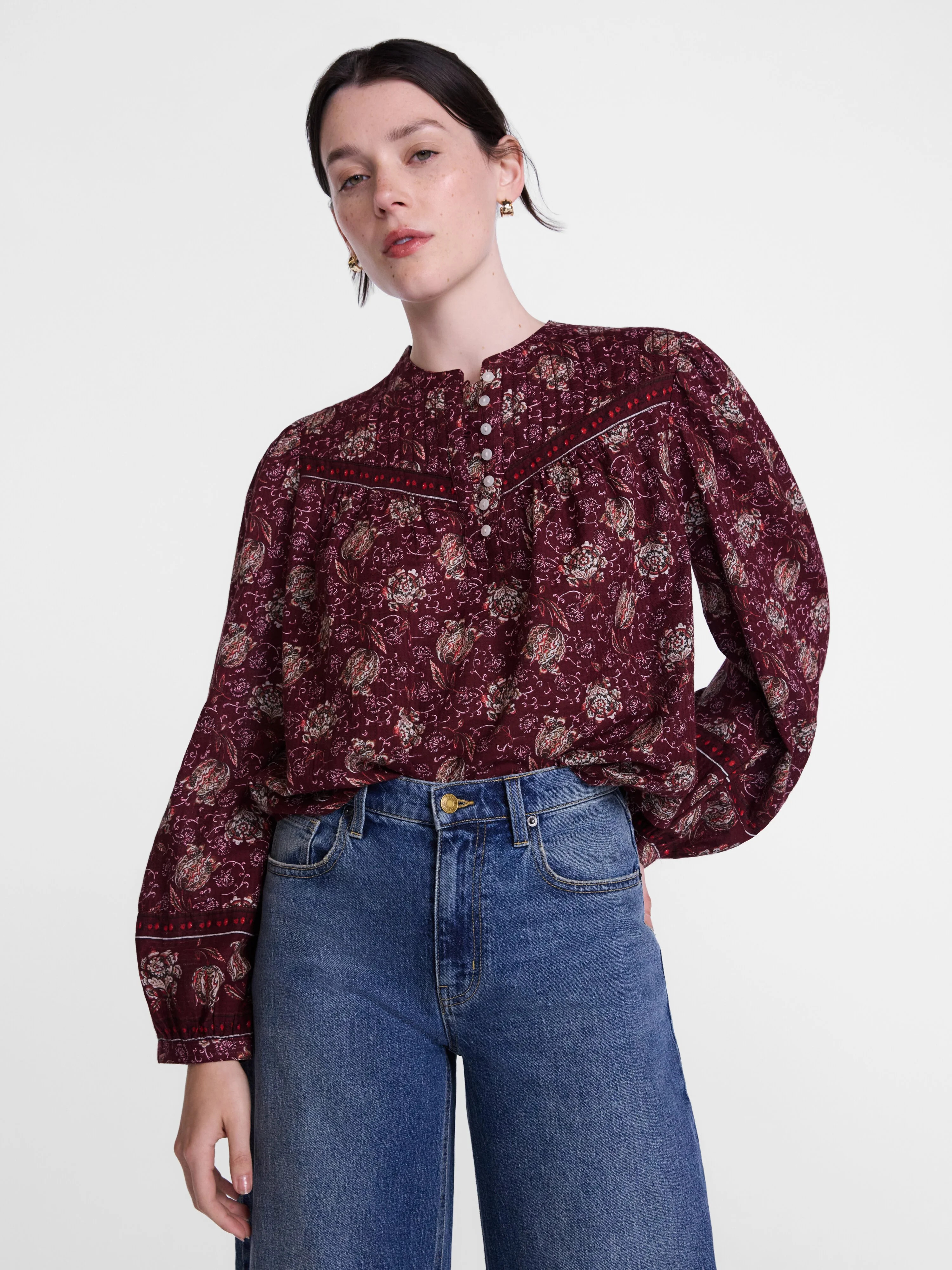 Scenario Women's and Women's Plus Quilted Detail Long Sleeve Top, Sizes XS-4X | Walmart (US)