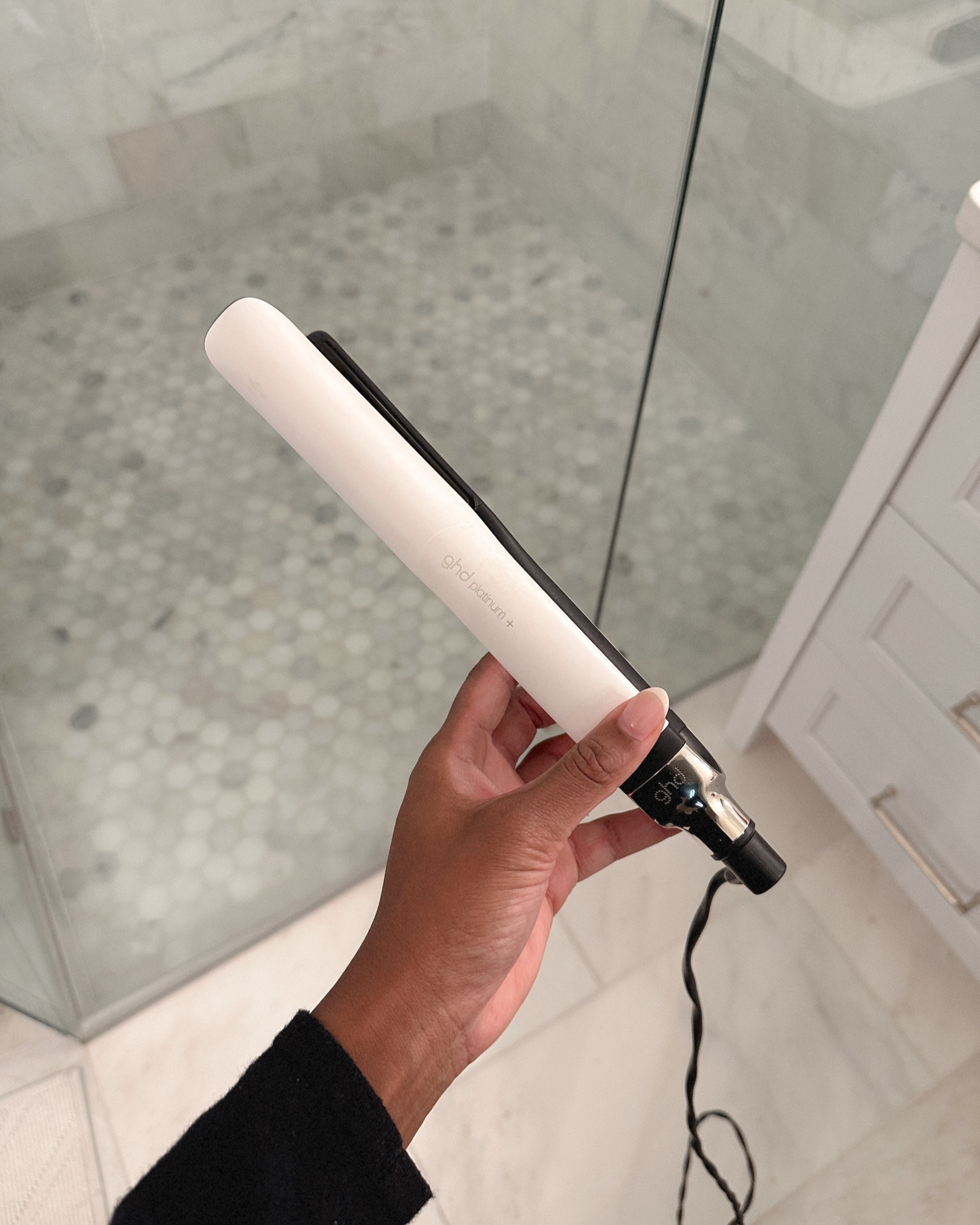 ghd Platinum+ Styler 1” flat iron! My most-used straightener with predictive technology for shiny straight hair ✨

#LTKbeauty