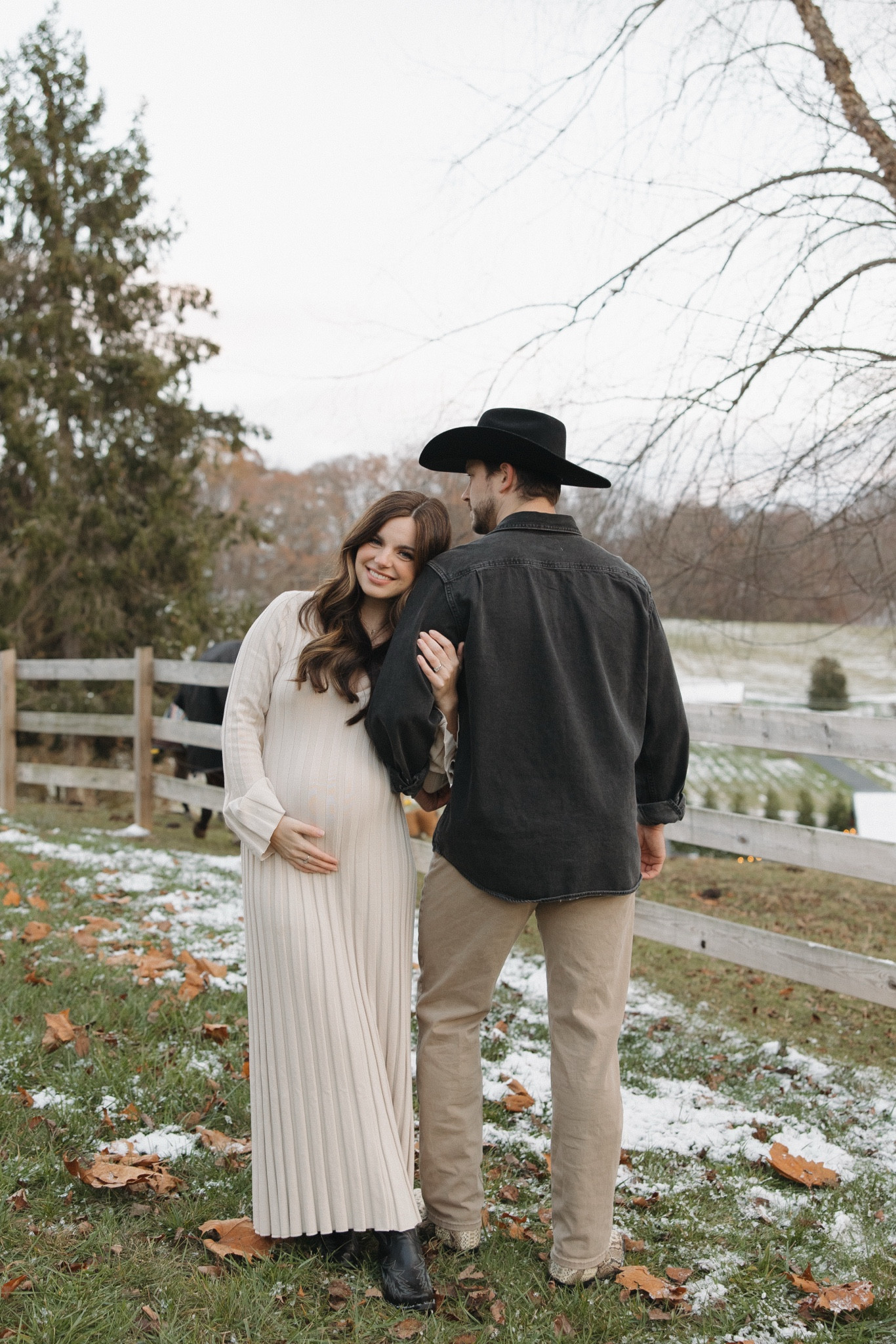 Family/ maternity photo inspo

Homestead farm family photos

#LTKBaby #LTKBump #LTKFamily