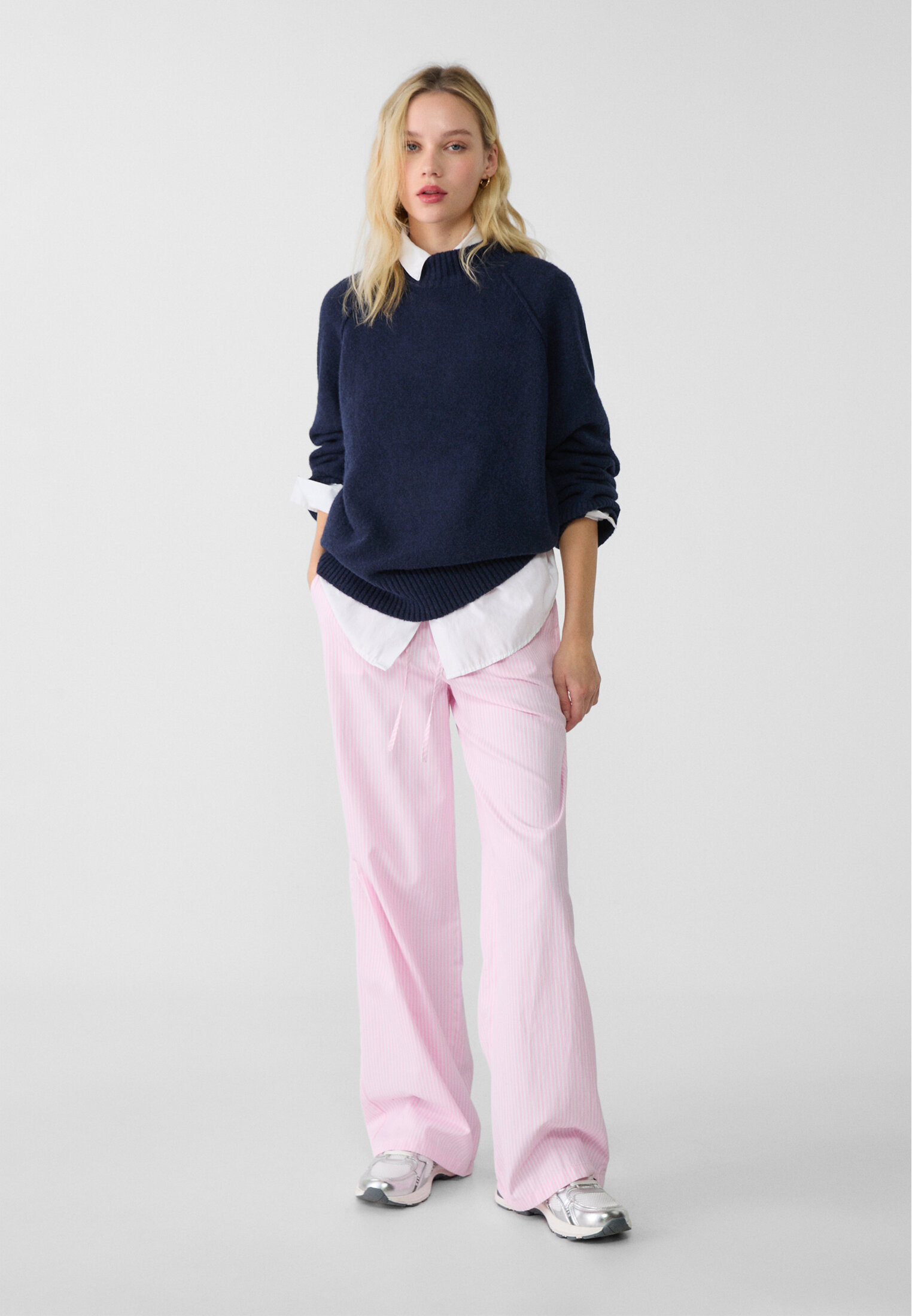 Flowing striped poplin trousers - Women's fashion | Stradivarius United Kingdom | Stradivarius (UK)