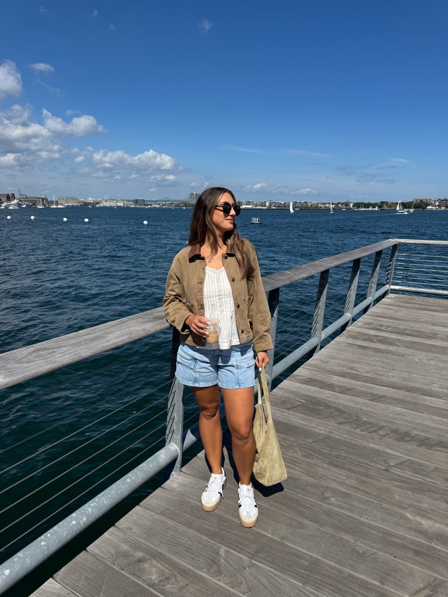 Intro to fall outfit! Loving this barn jacket! 

#LTKFallSale #LTKSeasonal #LTKSaleAlert