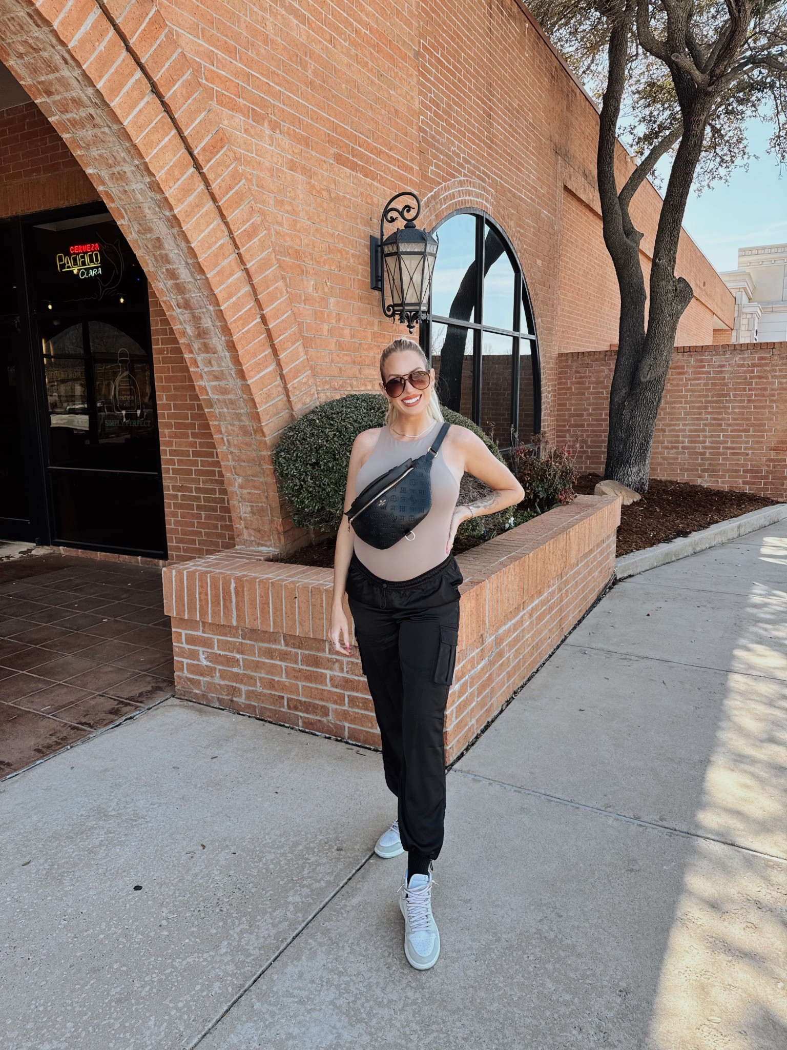 What I’m wearing 5months pregnant 

#LTKStyleTip #LTKFamily #LTKBump