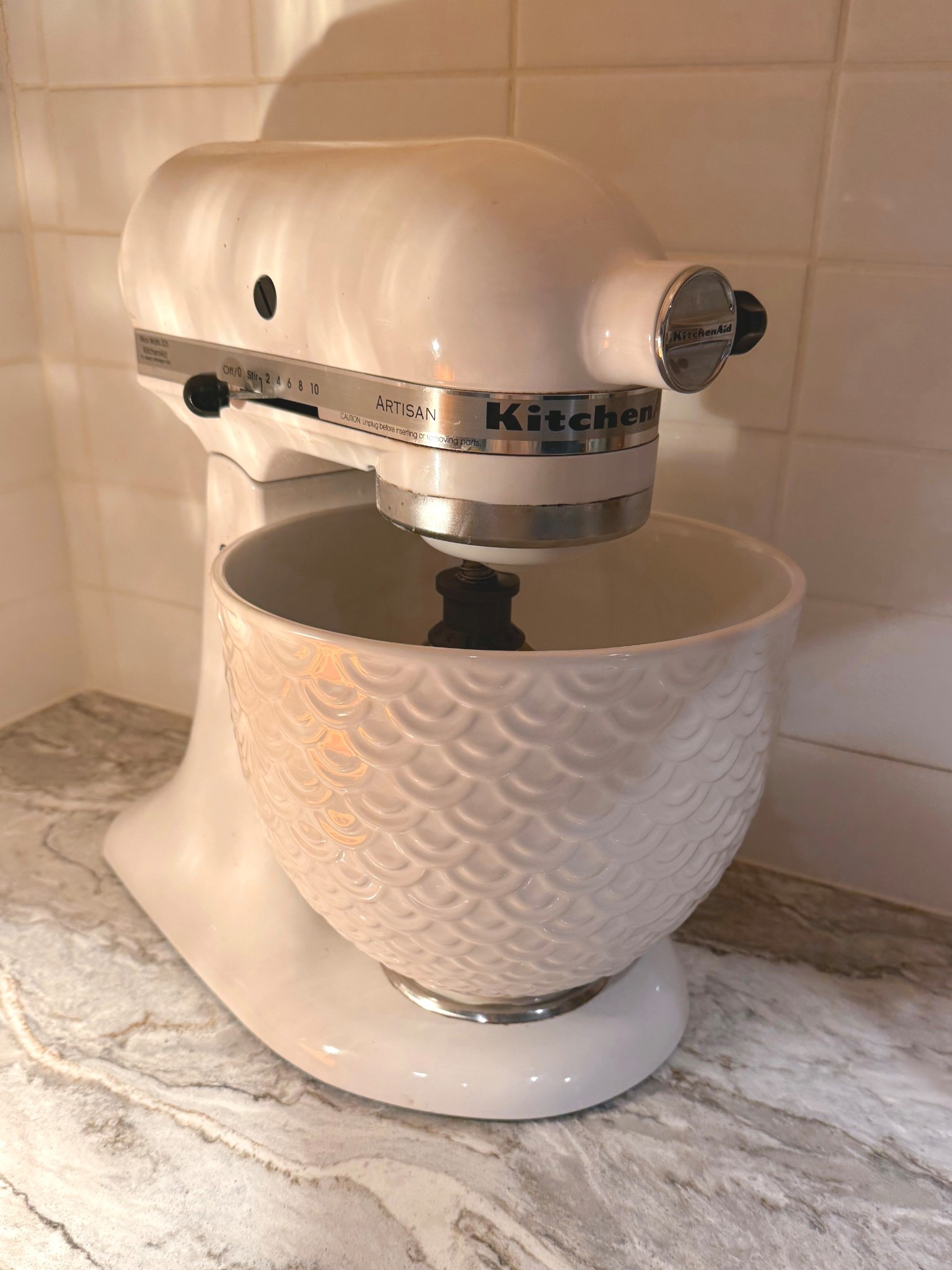 What I’m excited about today: my new KitchenAid bowl 🤍 Currently on sale! Can’t wait to break it in for Thanksgiving  🦃 

#LTKHoliday #LTKSaleAlert #LTKHome