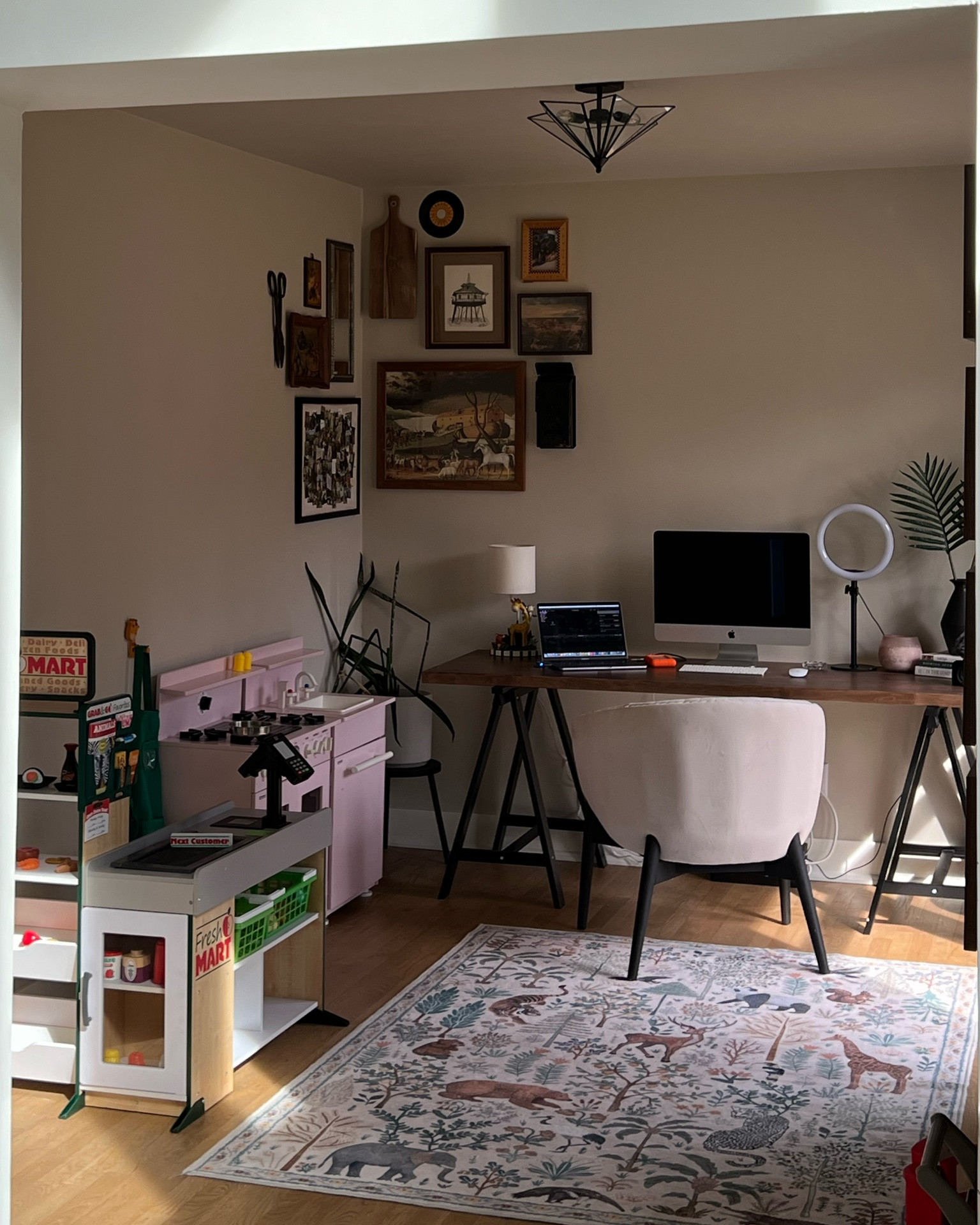 Home office and play kitchen links!

#LTKHome #LTKFamily #LTKStyleTip