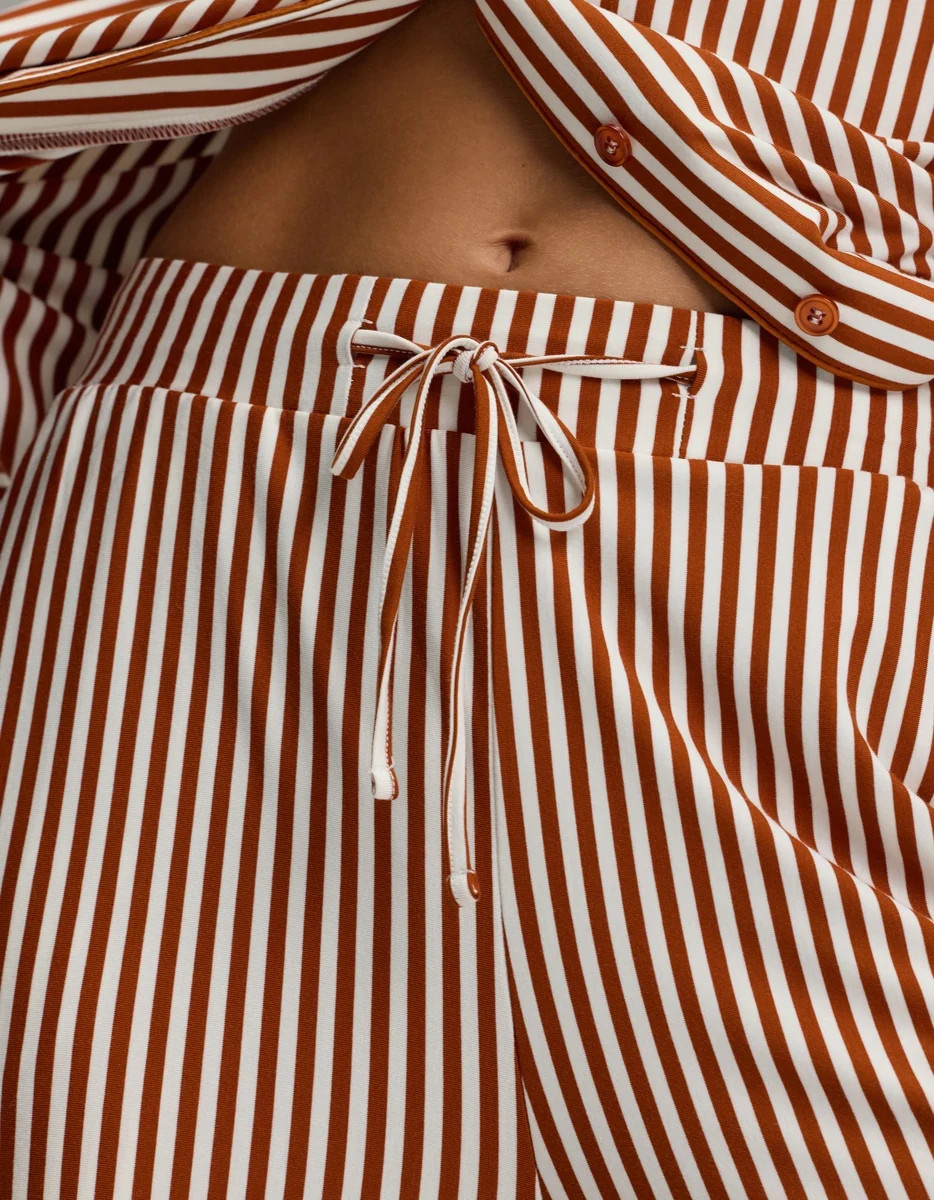 Women's Bamboo Stretch-Knit Long Sleeve Pajama Set | Cozy Earth