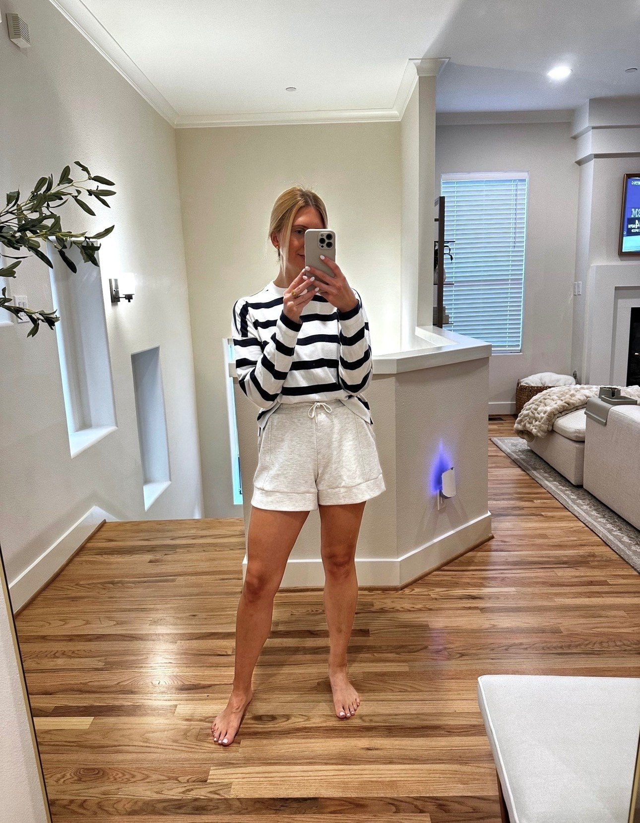 Comfy work from home look 

#LTKdayinmylife #LTKootd #LTKgrwm