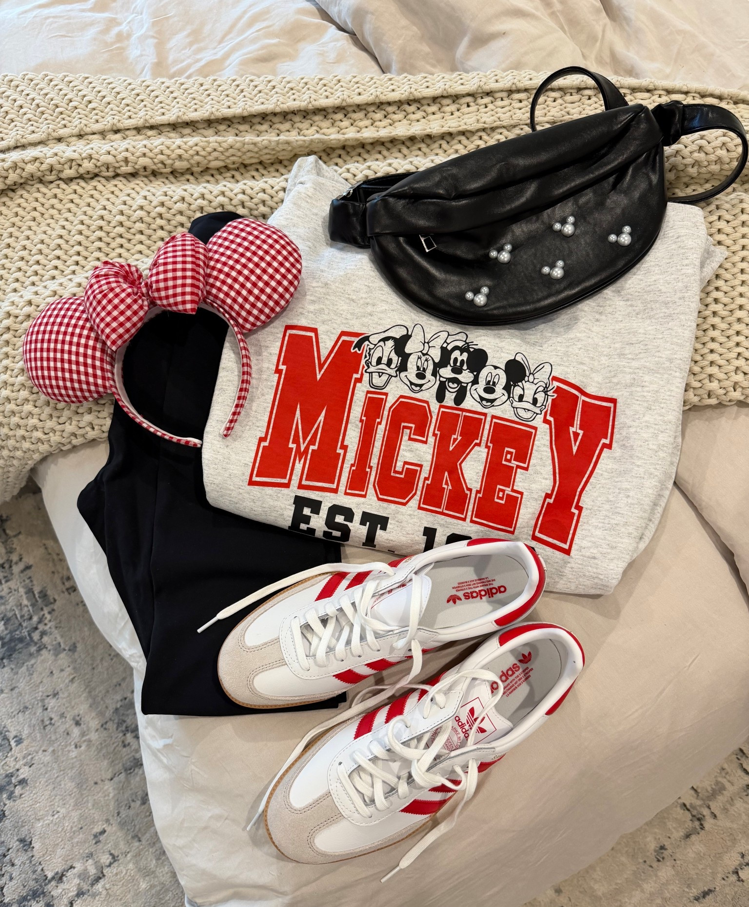 Disney outfit day 1! #disneyoutfit 

#LTKootd