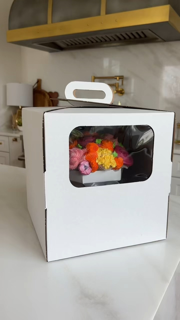 Viral cupcake floral bouquet! 

#LTKfoodie #LTKValentine #LTKselfcare