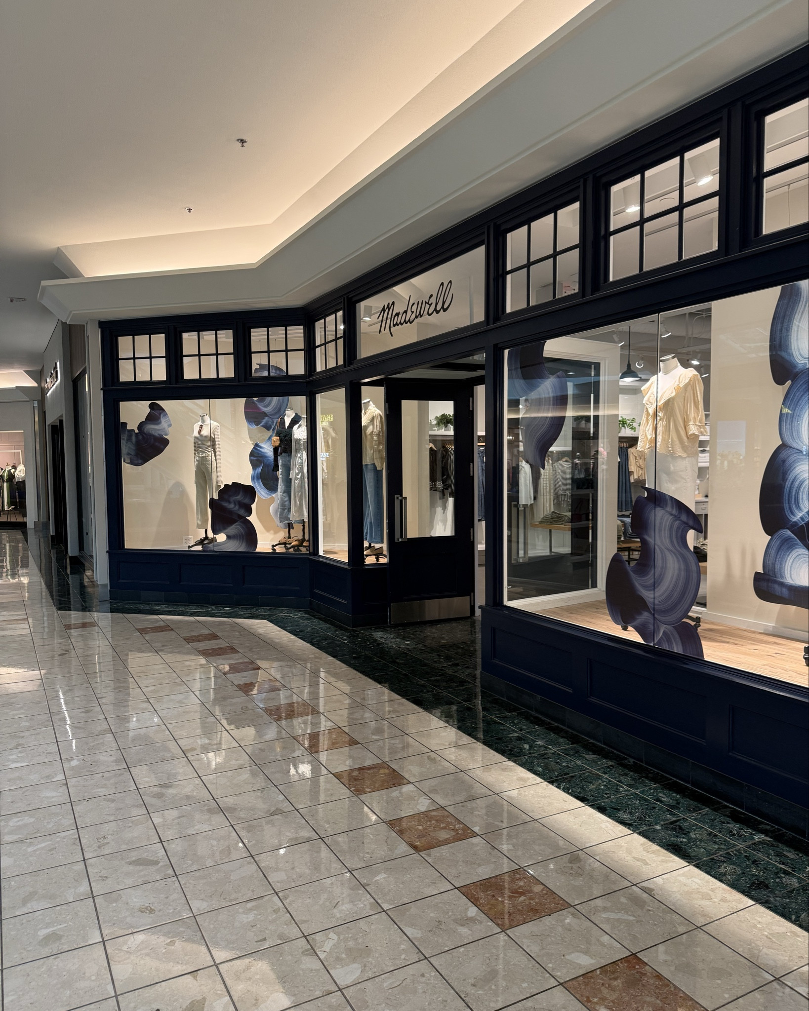 Tried so may great jeans and more @Madewell last weekend - haul and full YouTube video coming Sunday 