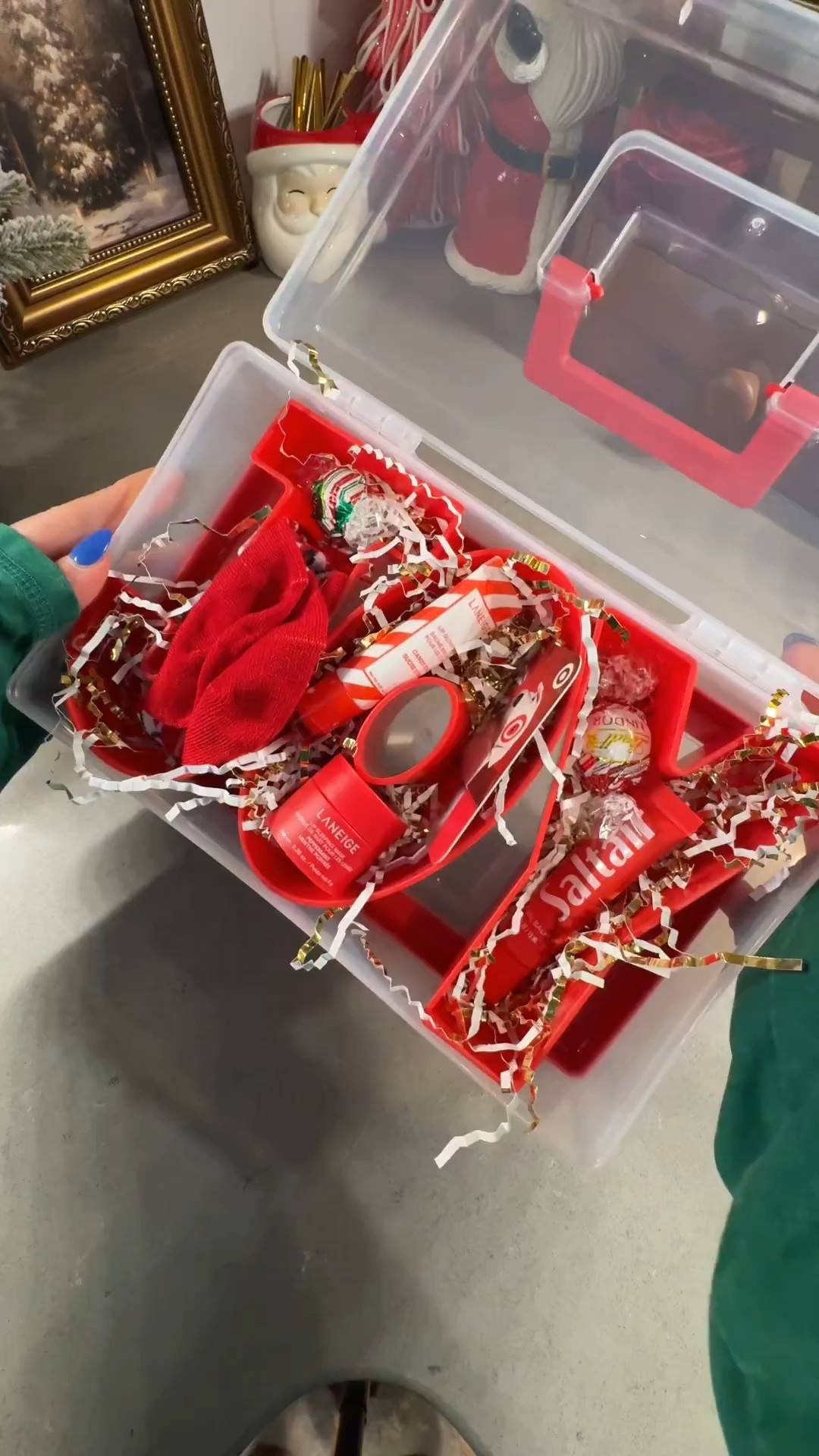 Gift box for her! Loving these fun holiday boxes from Target stocked with beauty favs and chocolate! 

Follow my LTK @amandareederblog on the @shop.LTK app to view this post and get my exclusive app-only content!

#LTKGiftGuide #LTKHoliday #LTKCyberWeek