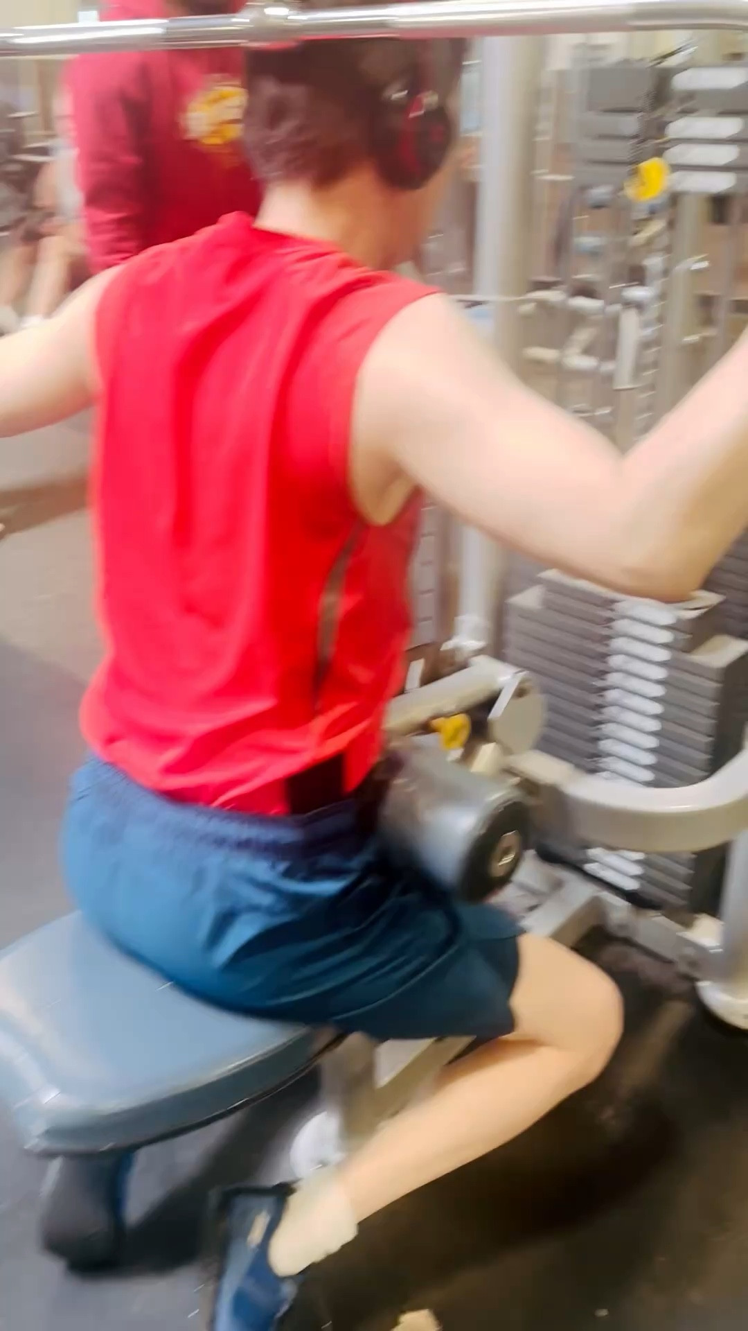 Sunday workout — men’s fitness mode on. Strong start before the week begins.


#MensFitness
#SundayWorkout
#MensWorkout
#FitnessRoutine
#StayStrong
#ActiveLifestyle
#WeekendWorkout