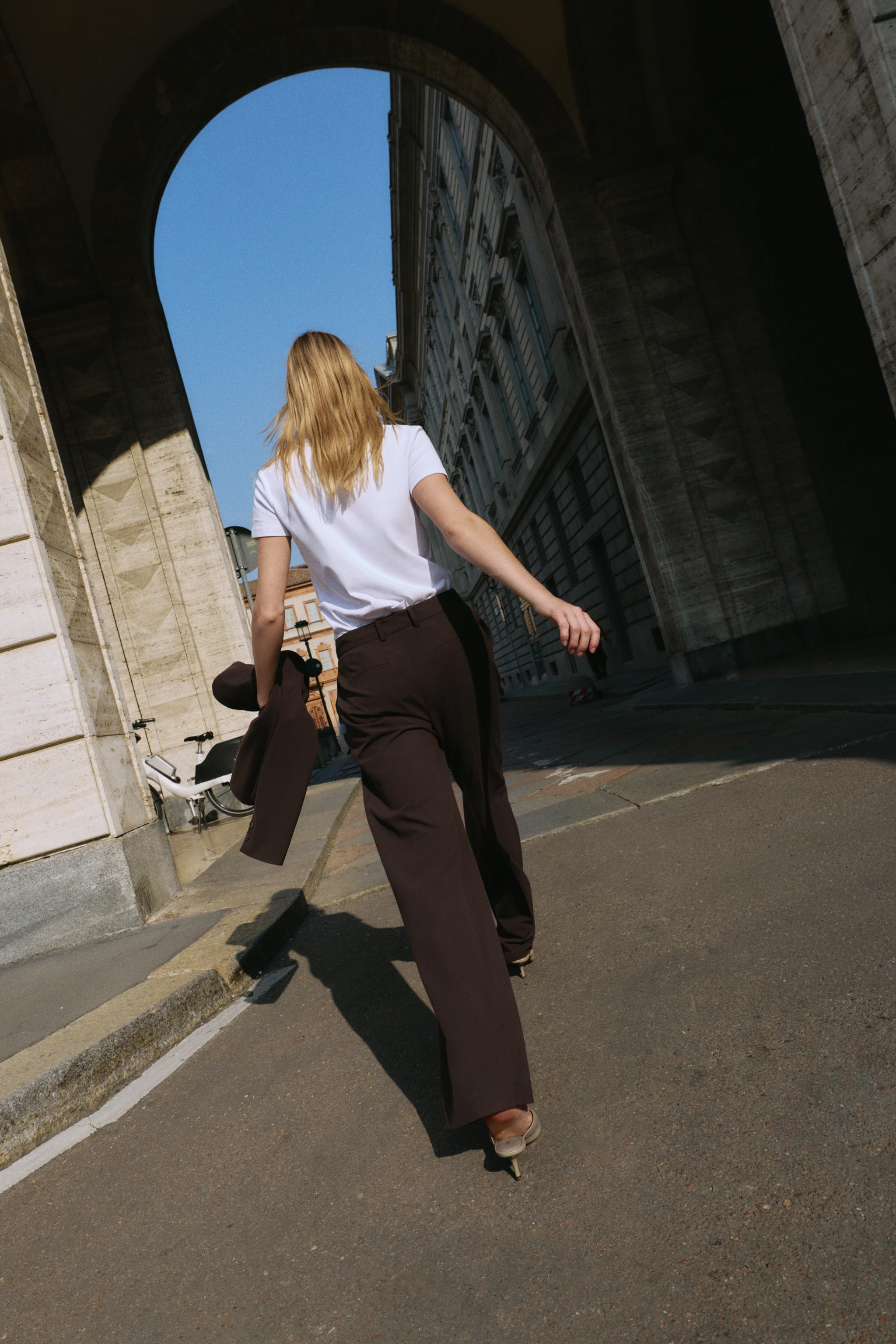 STRAIGHT FIT PLEATED PANTS | Zara US