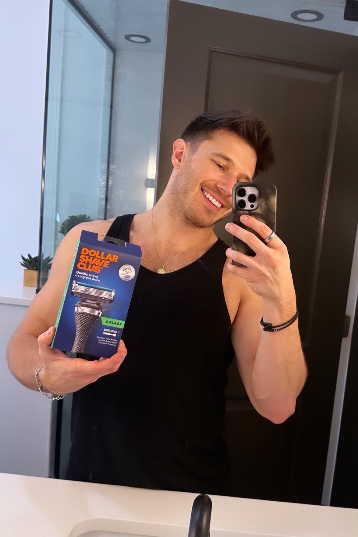 #AD Check out Dollar Shave Club at Target
@shop.ltk #liketkit #DSCPartner #TargetPartner #Target, @DollarShaveClub @Target liketk.it/xx
