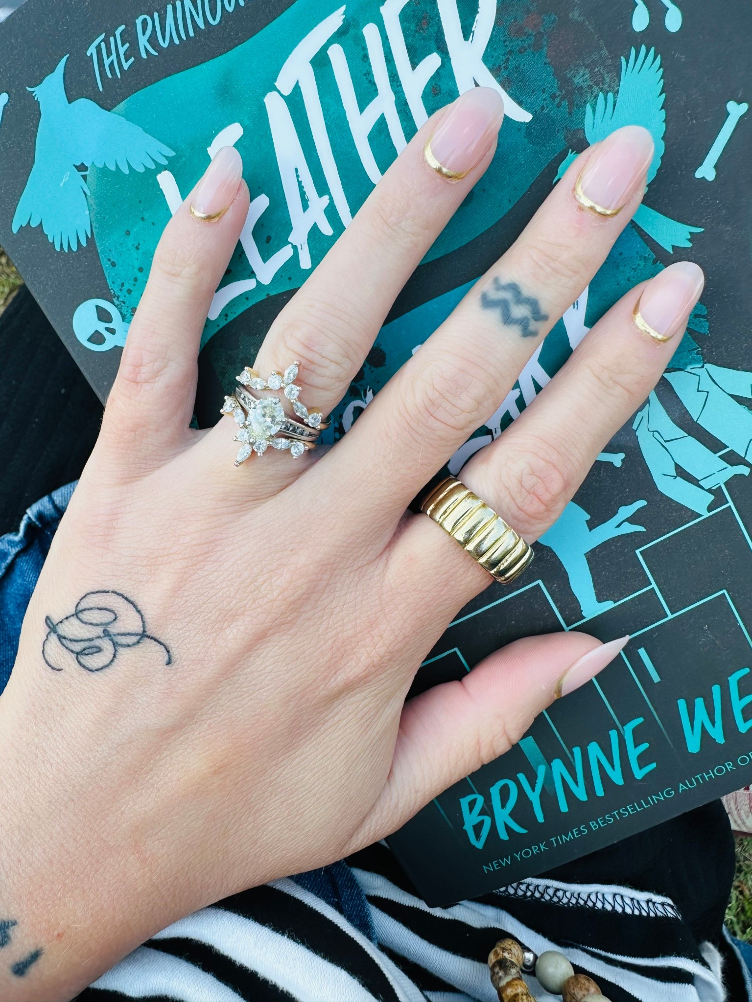 Best press ons 

https://www.glamnetic.com/BGRAVES

#LTKStyleTip 

#LTKBeauty