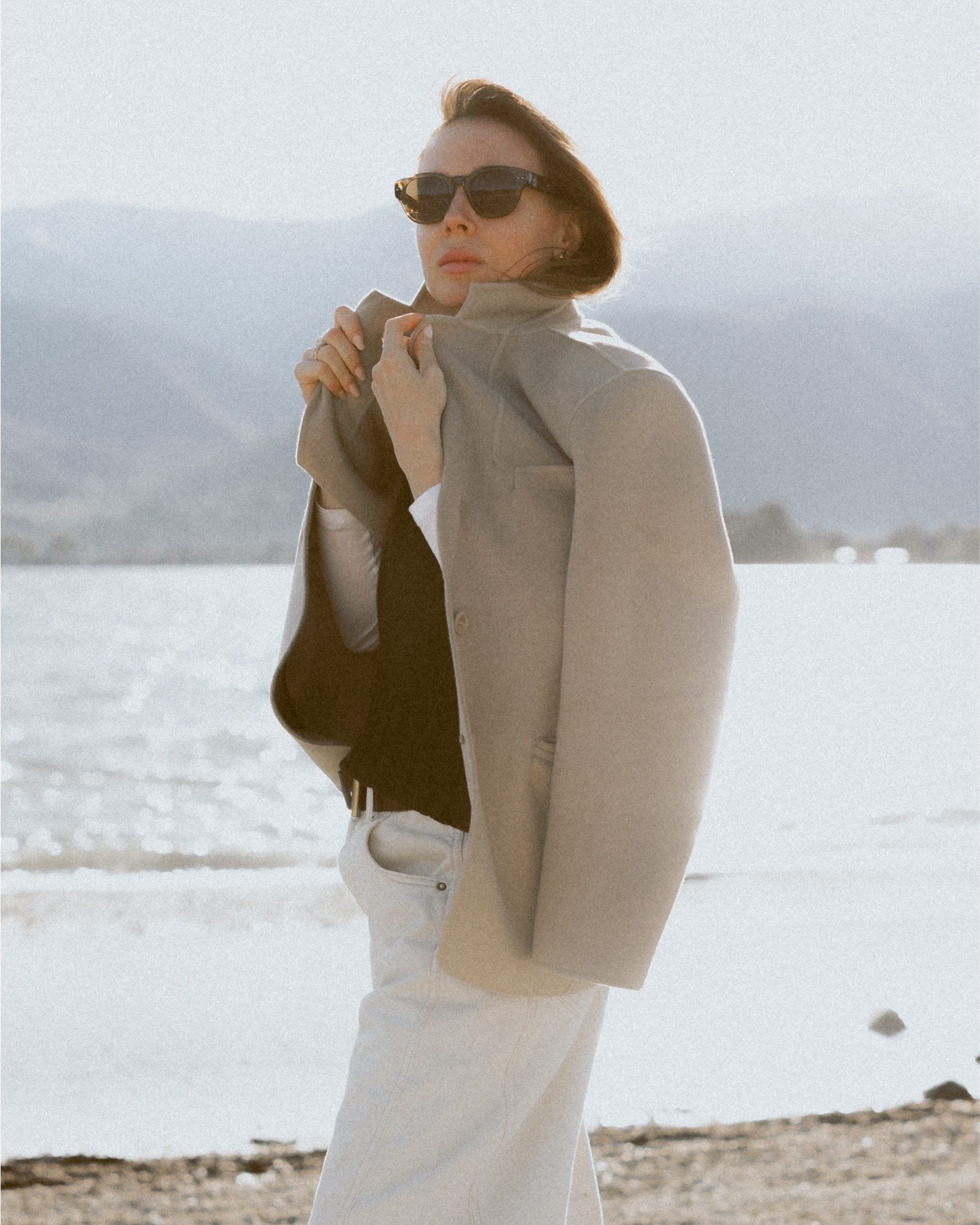 Styled in spring but so good for Fall: 
- Anine Bing Quinn Blazer 
- We the free good luck mid rise barrel jeans 
- Aritzia emblem solid brass belt
- classic crewneck sweater layered on top of James Perse long sleeve slub crew tee
- Steve Madden lakeside suede mules 
- raffia basket (vintage, similar linked by Dragon Diffusion, Ganni & Sézane).  

#LTKStyleTip #LTKSeasonal #LTKFindsUnder100