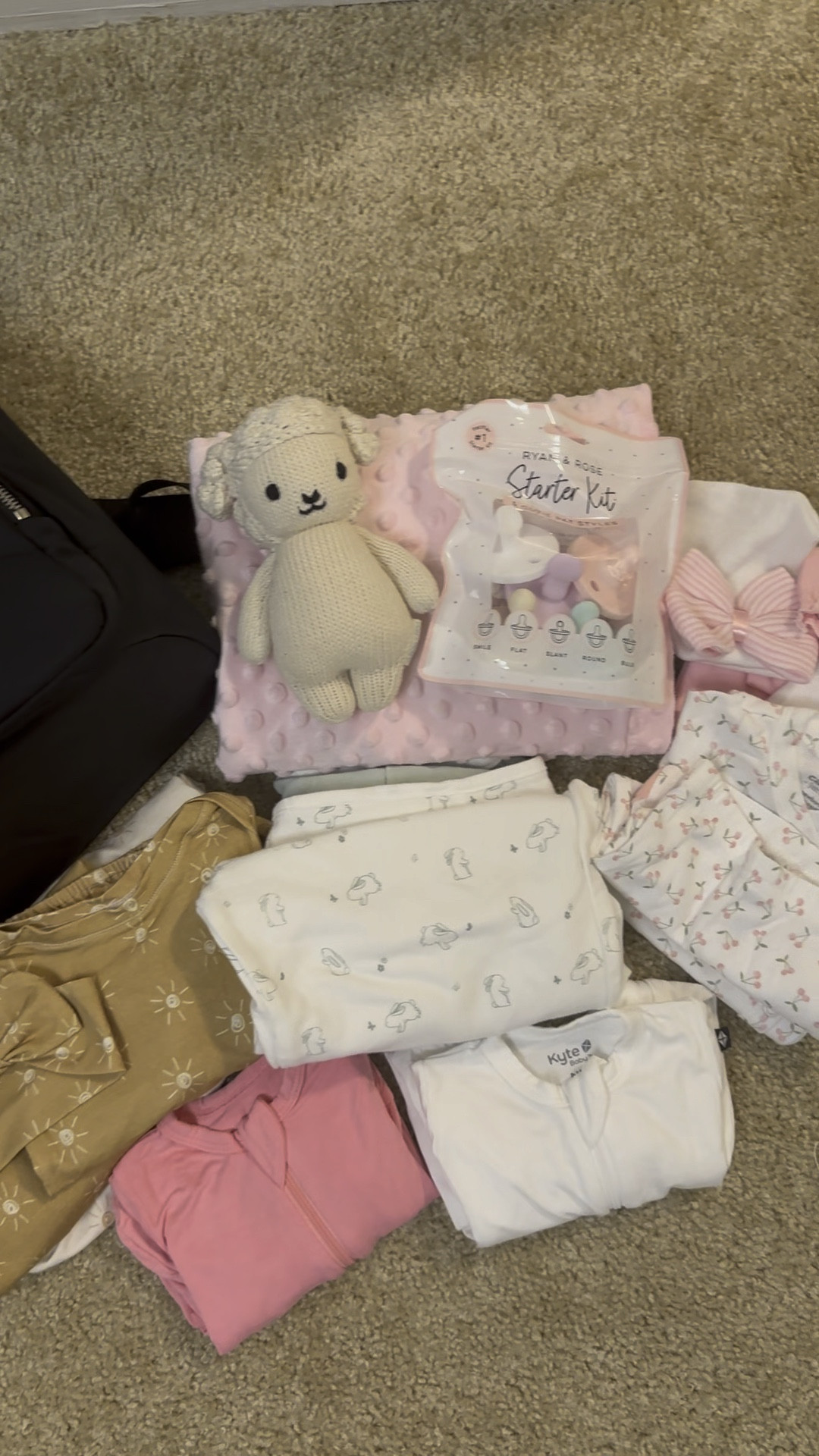 Hospital diaper bag for newborn baby 

#LTKitbag #LTKbaby #LTKbump