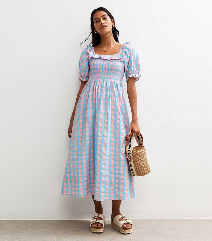 Blue Textured Gingham Smock Puff Sleeve Midi Dress | New Look | New Look (UK)