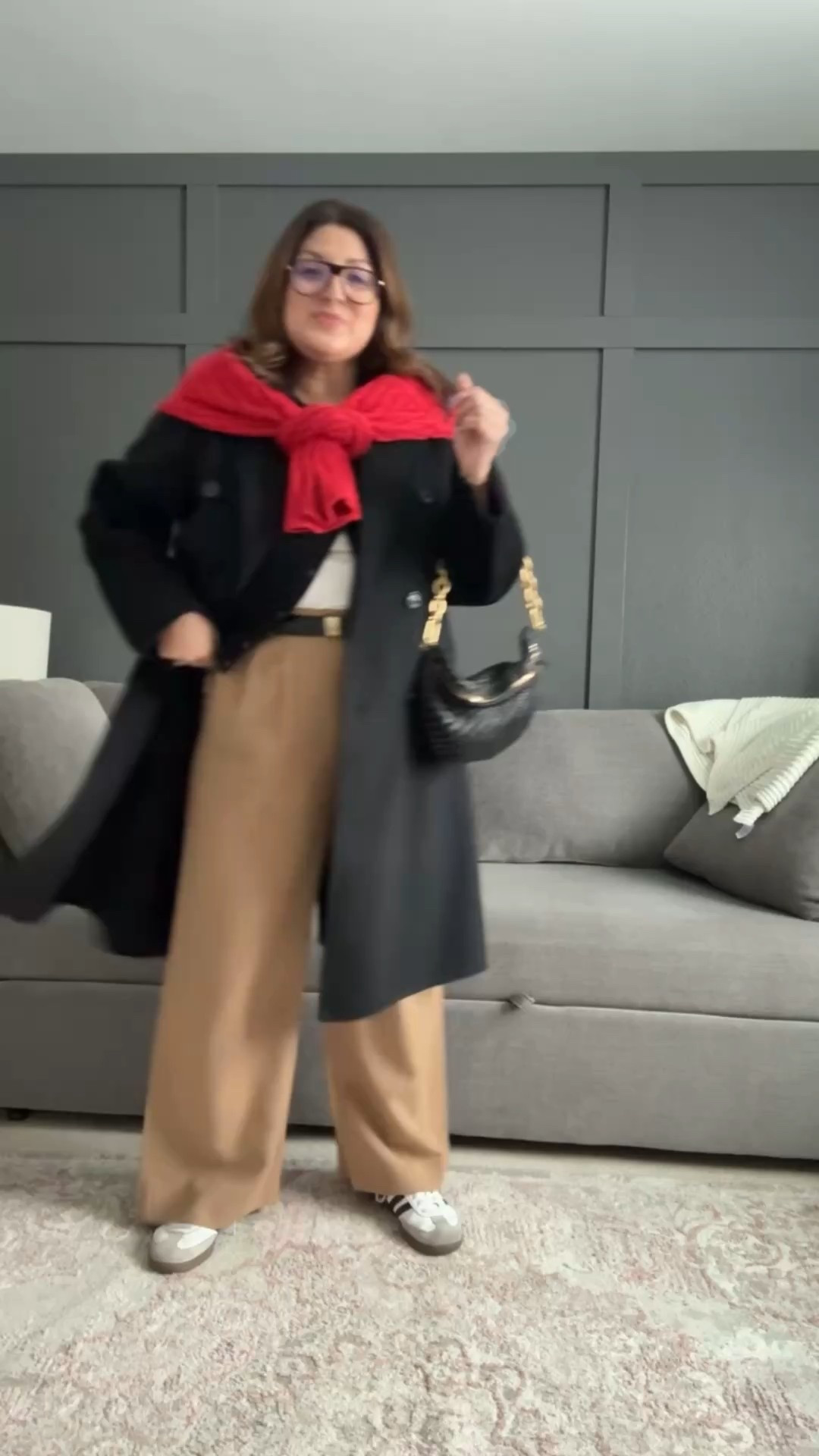 Today’s look with a pop of red. Some of these pieces are older and sold out but I linked either this season’s version of it or similar options. 

Mango wool coat (L)
Abercrombie Sloane pants (33)
Madewell belt (XL)
Adidas Sambas
GAP Factory crew neck sweater 
Clare V. Bag


#LTKSaleAlert #LTKMidsize #LTKOver40