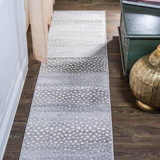 Antelope Light Gray/Cream 2 ft. x 8 ft. Modern Animal Runner Rug | The Home Depot