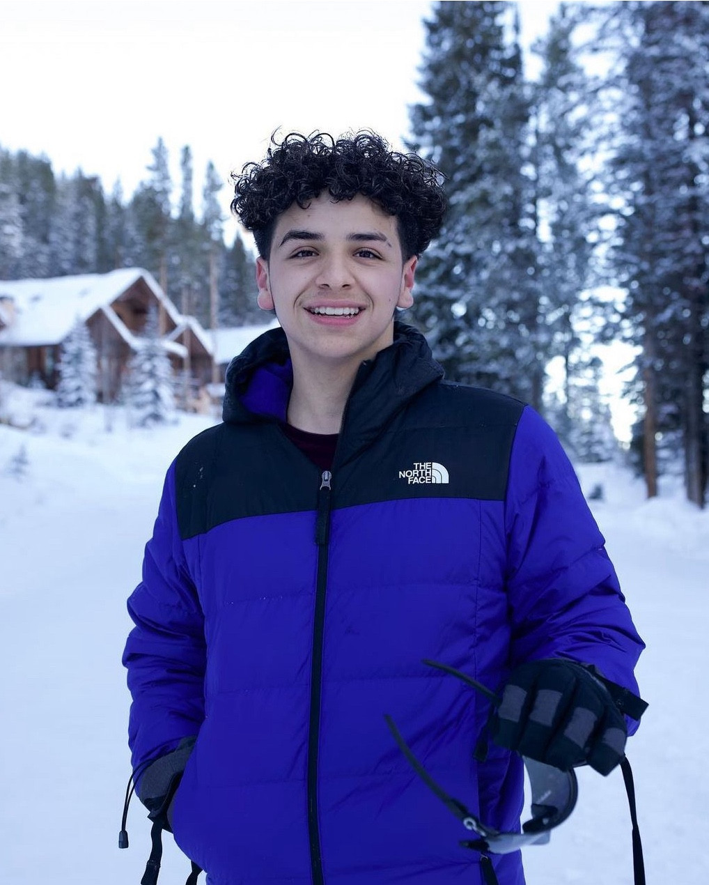 winter is ALMOST here! I linked some snow jackets that I love wearing for snowboarding 

#LTKMens #LTKSeasonal #LTKFallSale