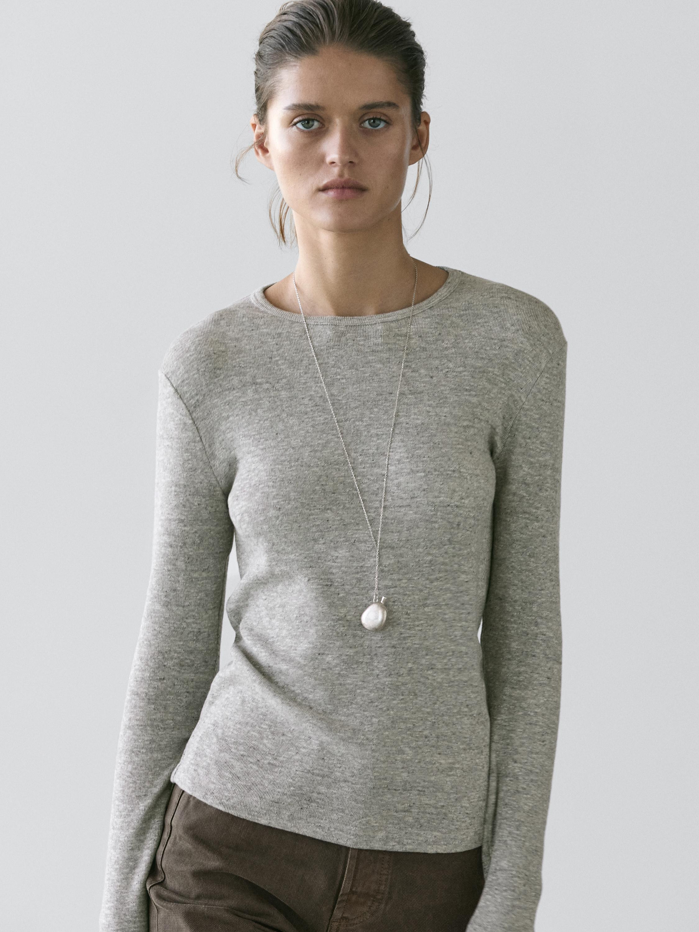 Long sleeve T-shirt with flecked detail | Massimo Dutti UK