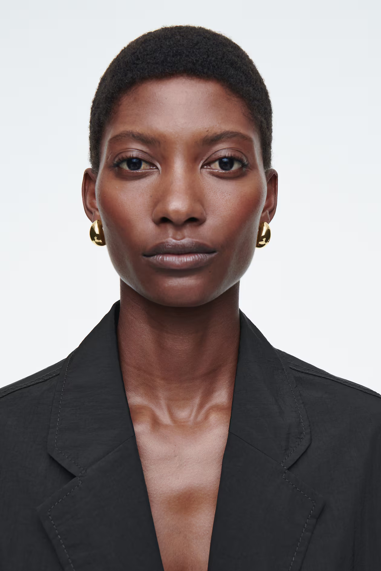 CURVED DOMED EARRINGS | H&M (UK, MY, IN, SG, PH, TW, HK)