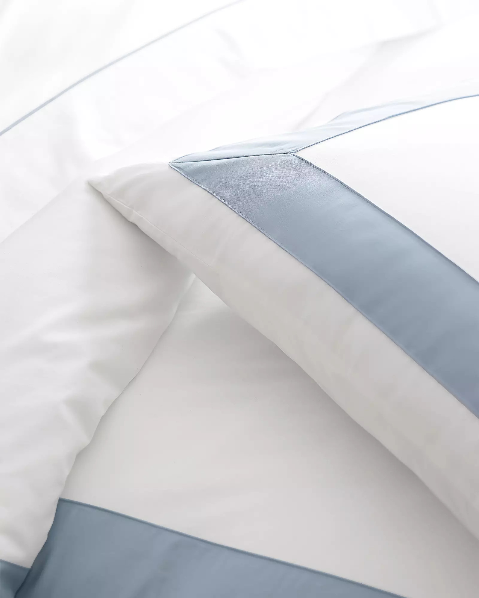 Beach Club Border Percale Bedding Set | Serena and Lily