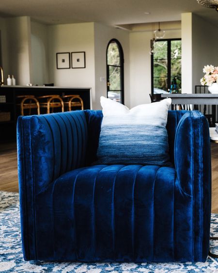Blue velvet + swivel = win!

#livingroomfurniture #ombre #homedecor #swivelchair #bluevelvet 

#LTKstyletip #LTKhome #LTKfamily