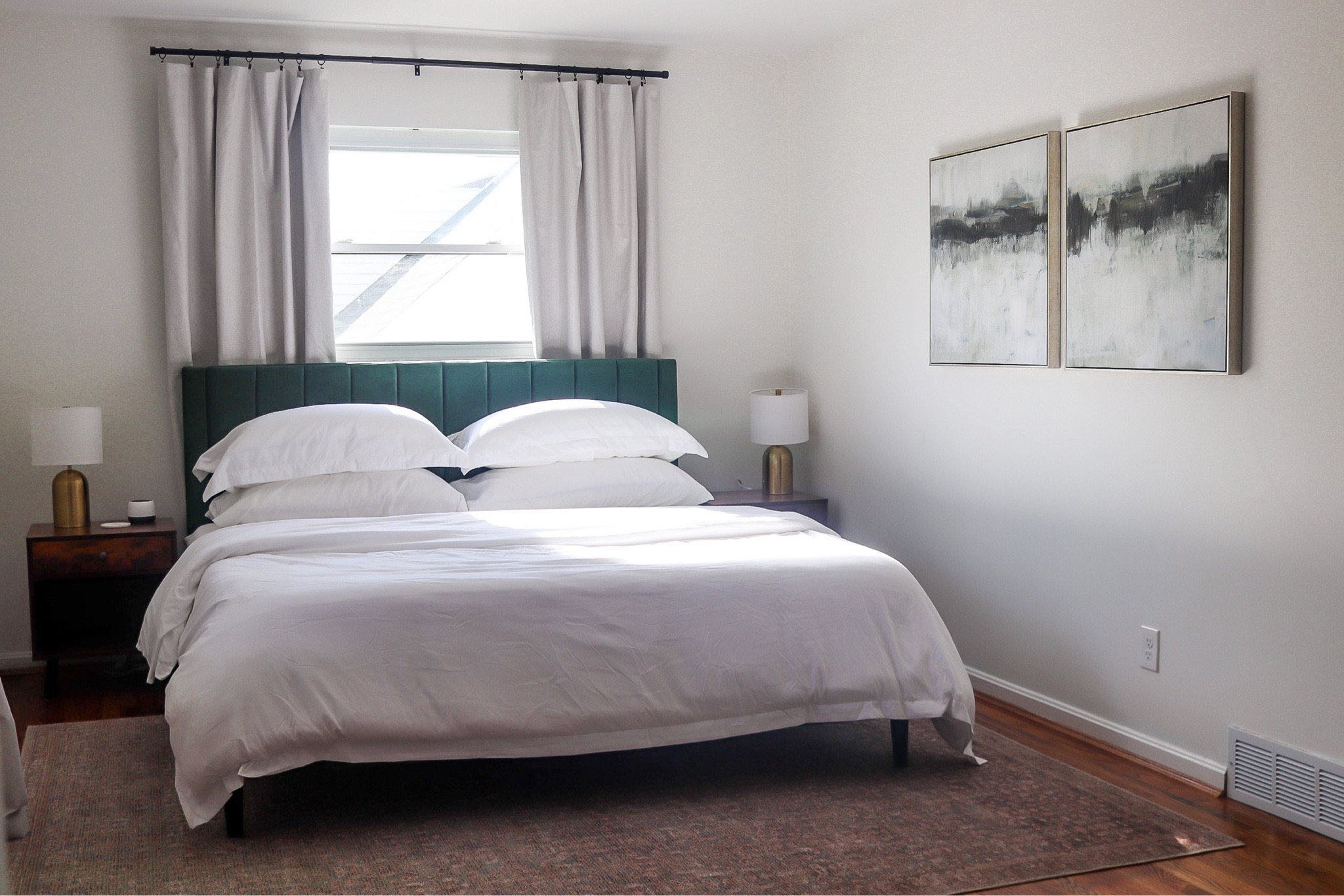 The Respite House bedroom 3 🫶🏽

artwork from homegoods

#LTKhome