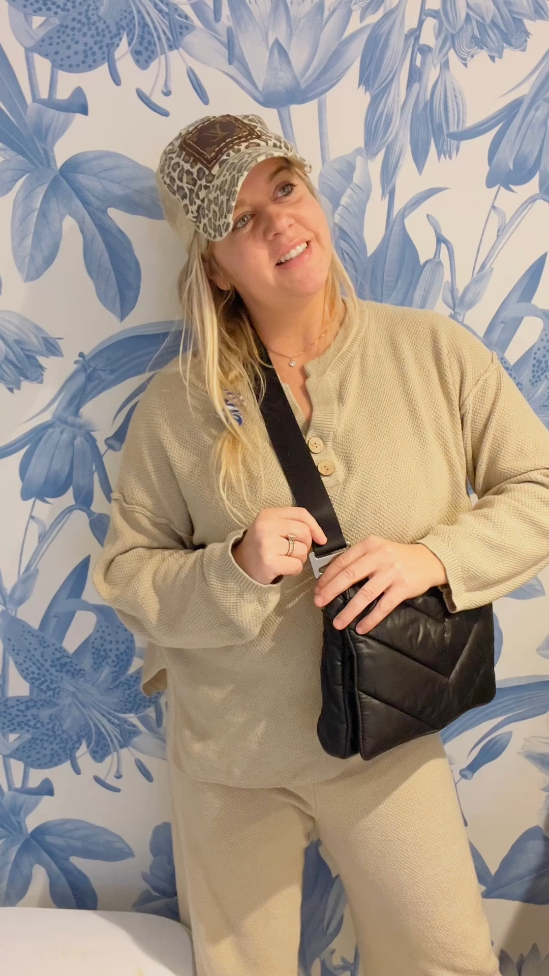 Are you team Lounge or Travel !? 

#LTKstyletip #LTKSeasonal #LTKtravel