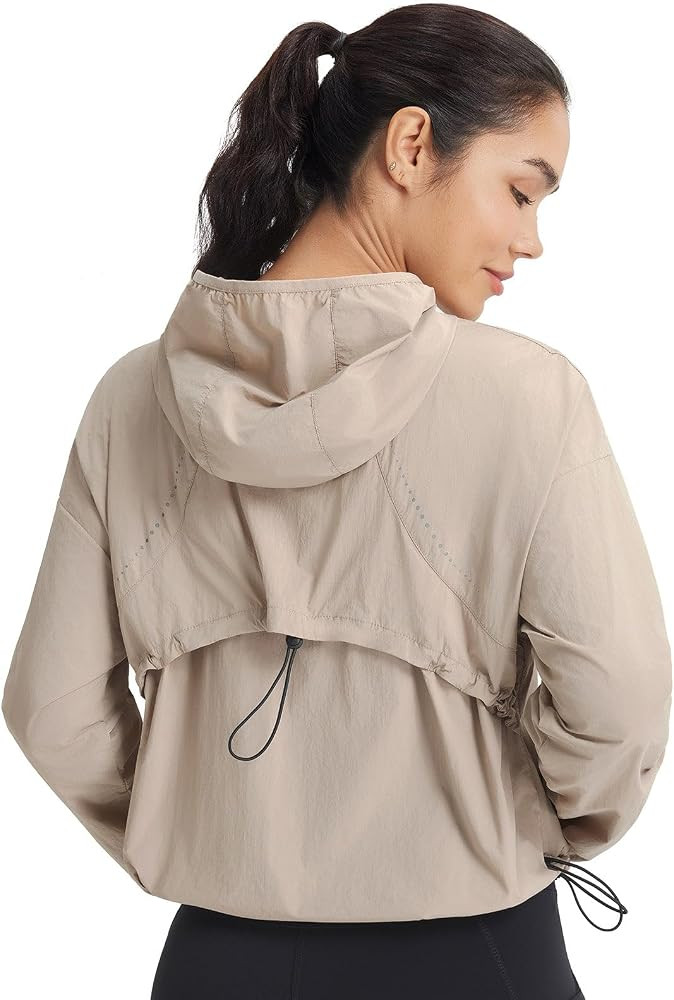 baleaf Women's Lightweight Sun Jackets Long Sleeve Packable | Amazon (US)