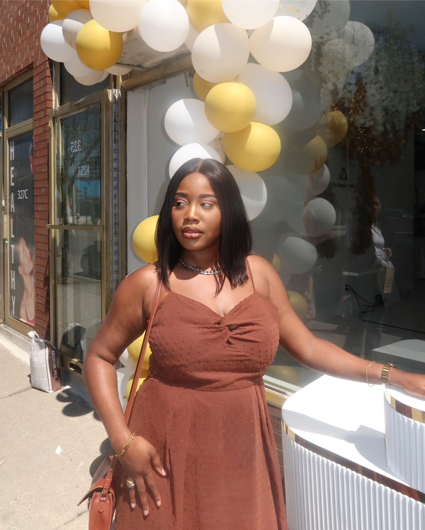 thank you @yasmarketing.ca for inviting me to celebrate @themagictouch03’s grand opening a few weeks ago in Mississauga, Port Credit. if you know me, you know how passionate I am about supporting local businesses and I had an amazing time witnessing the launch of this new Med Spa & Nail Salon ✨🫶🏽 

be sure to check them out if you are in the GTA 🇨🇦#stylebyemmanuela 

my outfit deets 👇🏽
dress: @romwe 
slippers: @stevemaddencanada 
jewelry: @ellaelement.shop 
.
.
.
#torontoblogger #torontofashionblogger #torontobeautyblogger #mississaugabusiness #mississaugamade #mississaugaspa #mississaugablogger #mississuganails