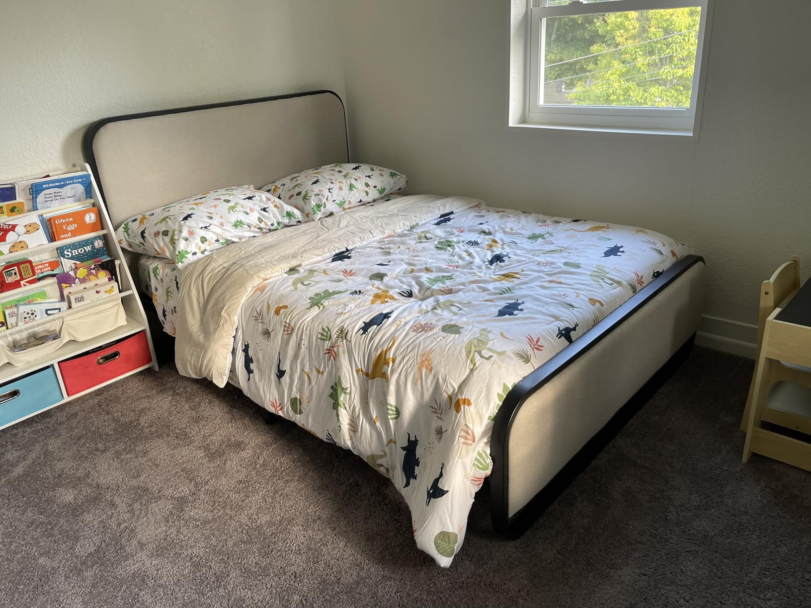 Homhougo Full Size Bed Frame, Metal Platform Bed with Curved Upholstered Headboard and Footboard,... | Amazon (US)