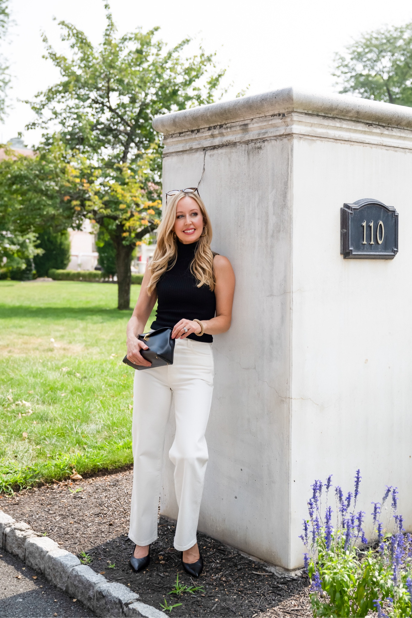 Summer to fall transition outfit- pair straight leg jeans with a sleeveless turtleneck or sweater. These jeans are petite friendly in length. Size up. I’m wearing a size 2.


#LTKSeasonal #LTKStyleTip #LTKOver40