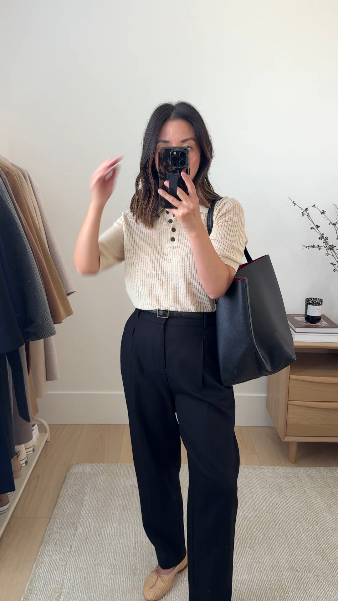 Teacher outfits that work in business casual settings. 

Madewell knit polo medium 
Zara trousers small
Mansur Gavriel flats 35
Mansur Gavriel tote
YSL sunglasses

#LTKPetite #LTKautumn #LTKStyleTip