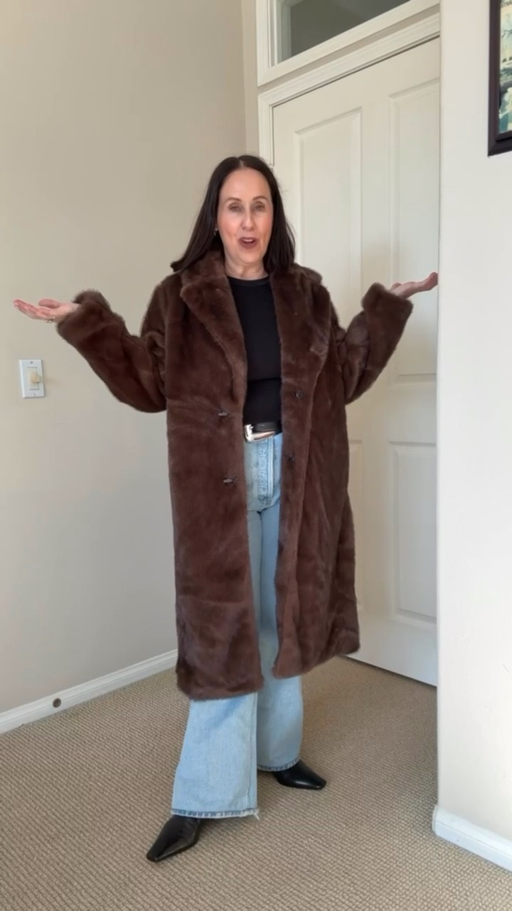 The cutest fur capsule wardrobe! 

#LTKootd #LTKSeasonal