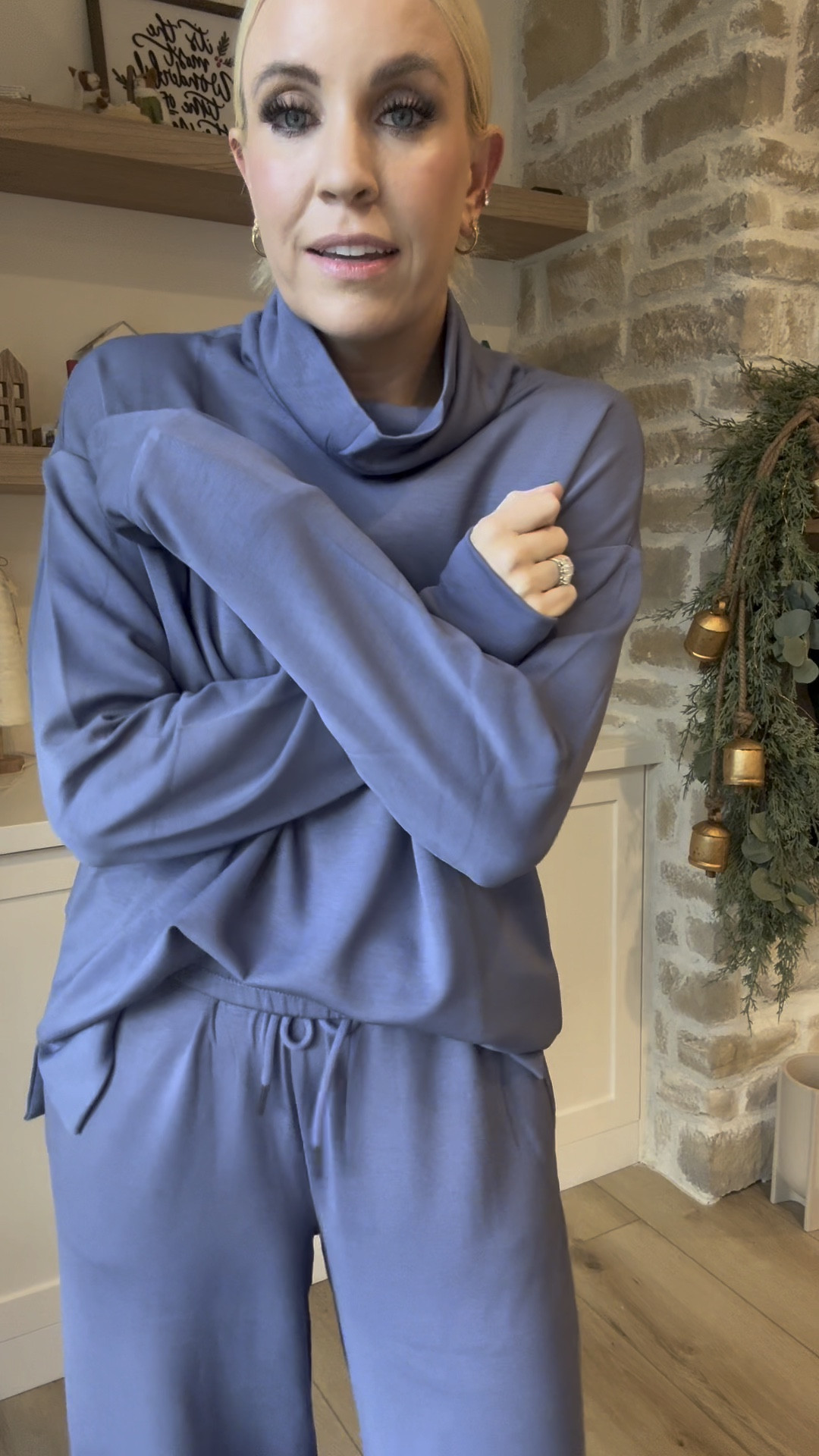 Walmart set is under $25 and sooo cozy! Would make a great gift, I’m wearing a medium and could’ve done a small! #Walmartpartner, #WalmartFashion, @WalmartFashion, @Walmart

#LTKstyletip #LTKfindsunder50 #LTKsalealert