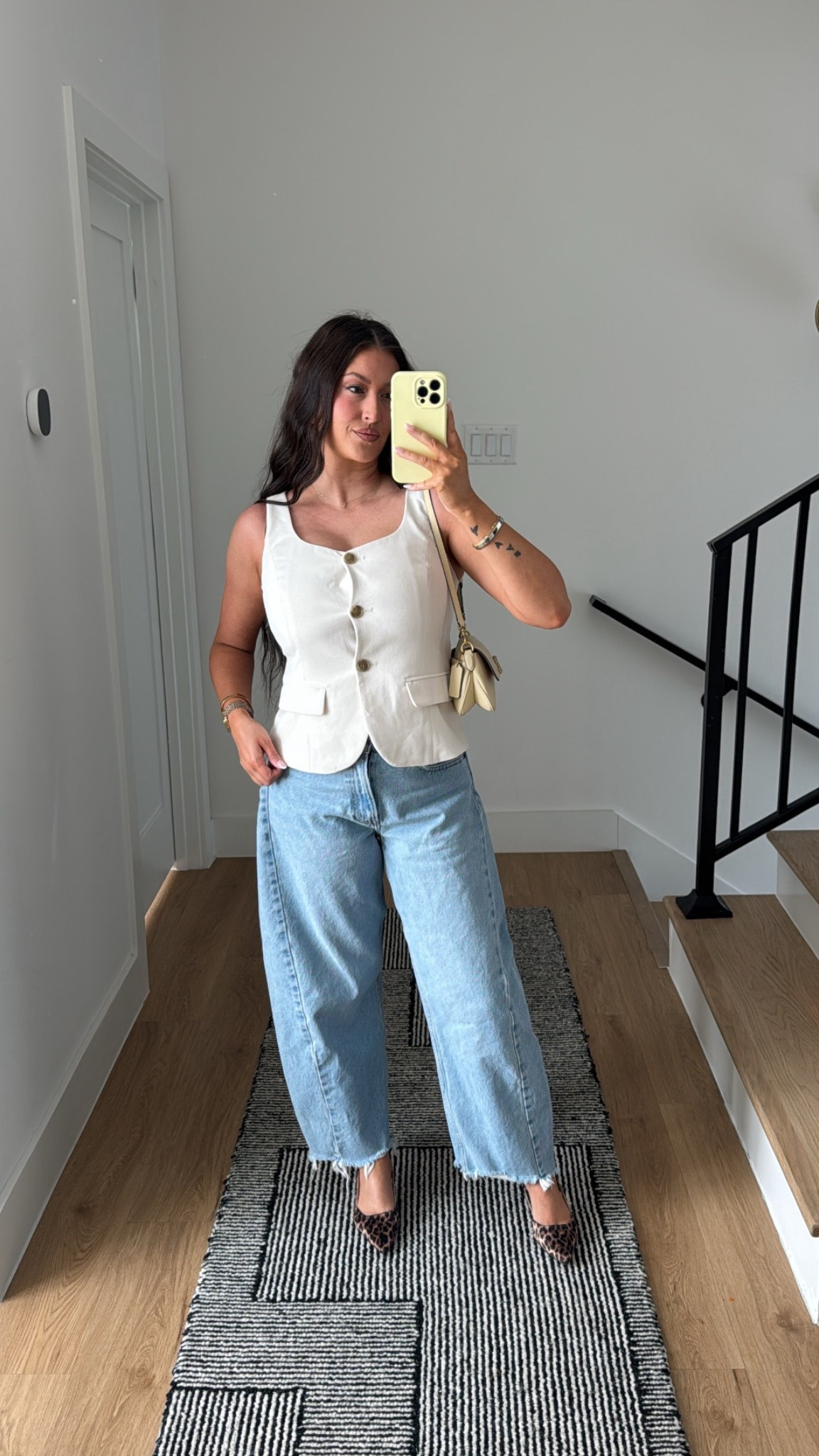 Business casual for super important meeting today! 🙌🏼 

TOP: Size S 
BOTTOMS: Size 26 Regular
SHOES: TTS 

Jeans are “light wash” with distressed bottom  

#LTKSaleAlert #LTKStyleTip #LTKFindsUnder50